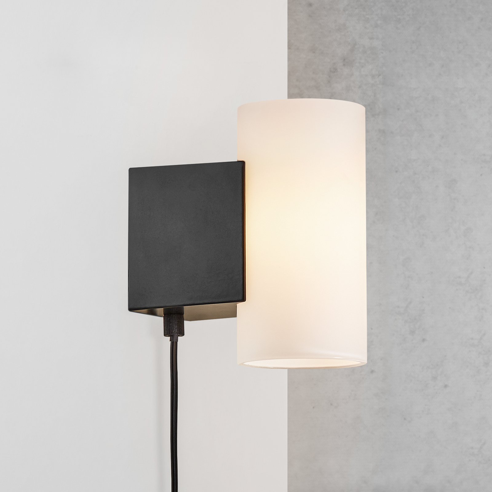 Mona LED Wandleuchte 3-Step Black/Opal - Nordlux