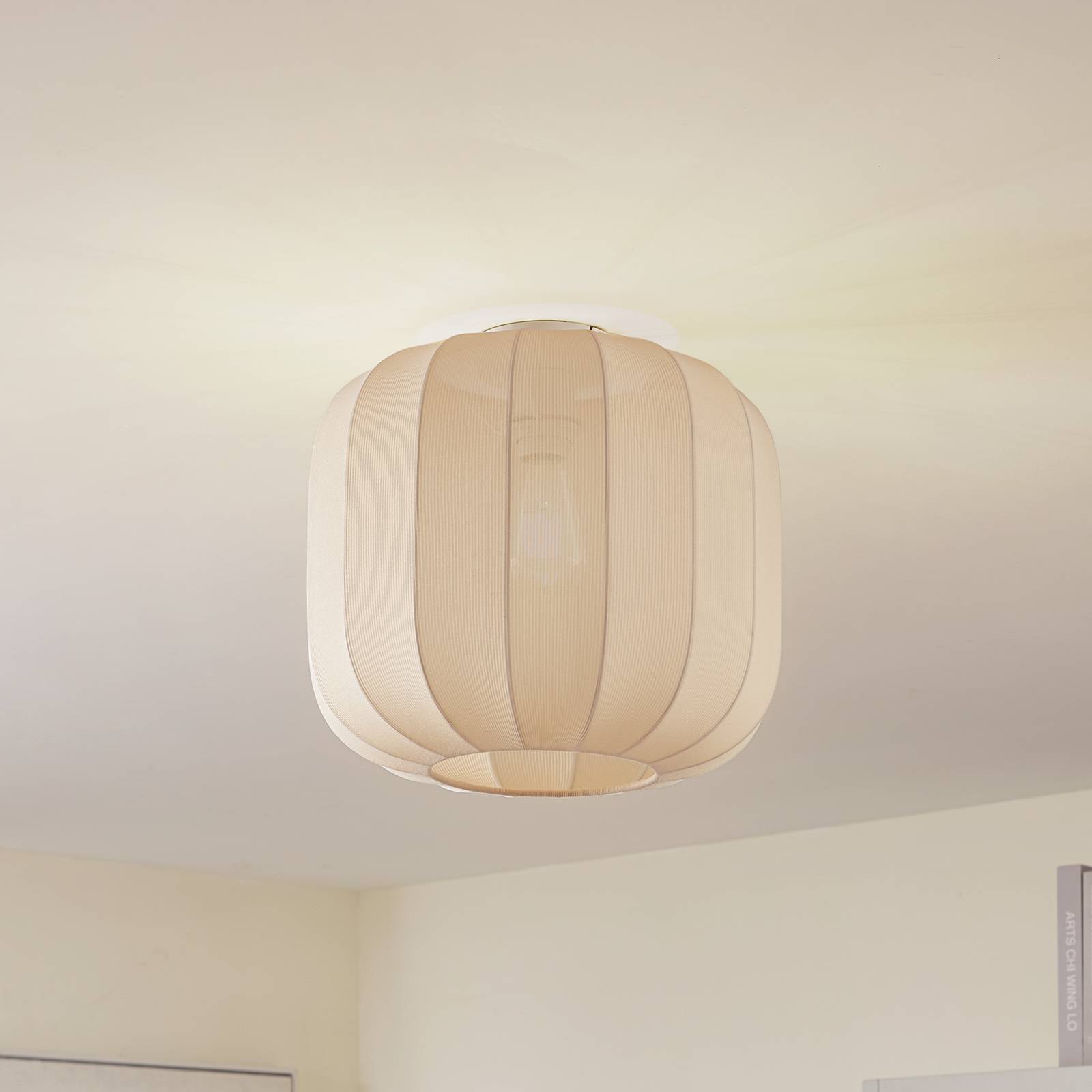 Lampa sufitowa Lindby Helin beżowa tkanina Ø 35 cm