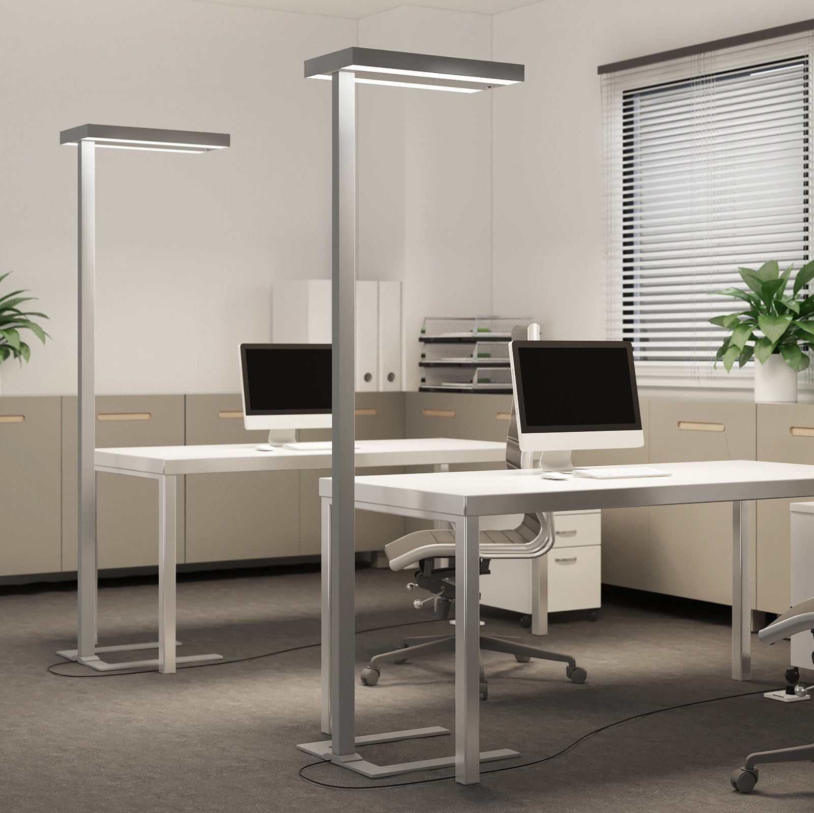Logan LED Vloerlamp w/Sensor Silver - Arcchio