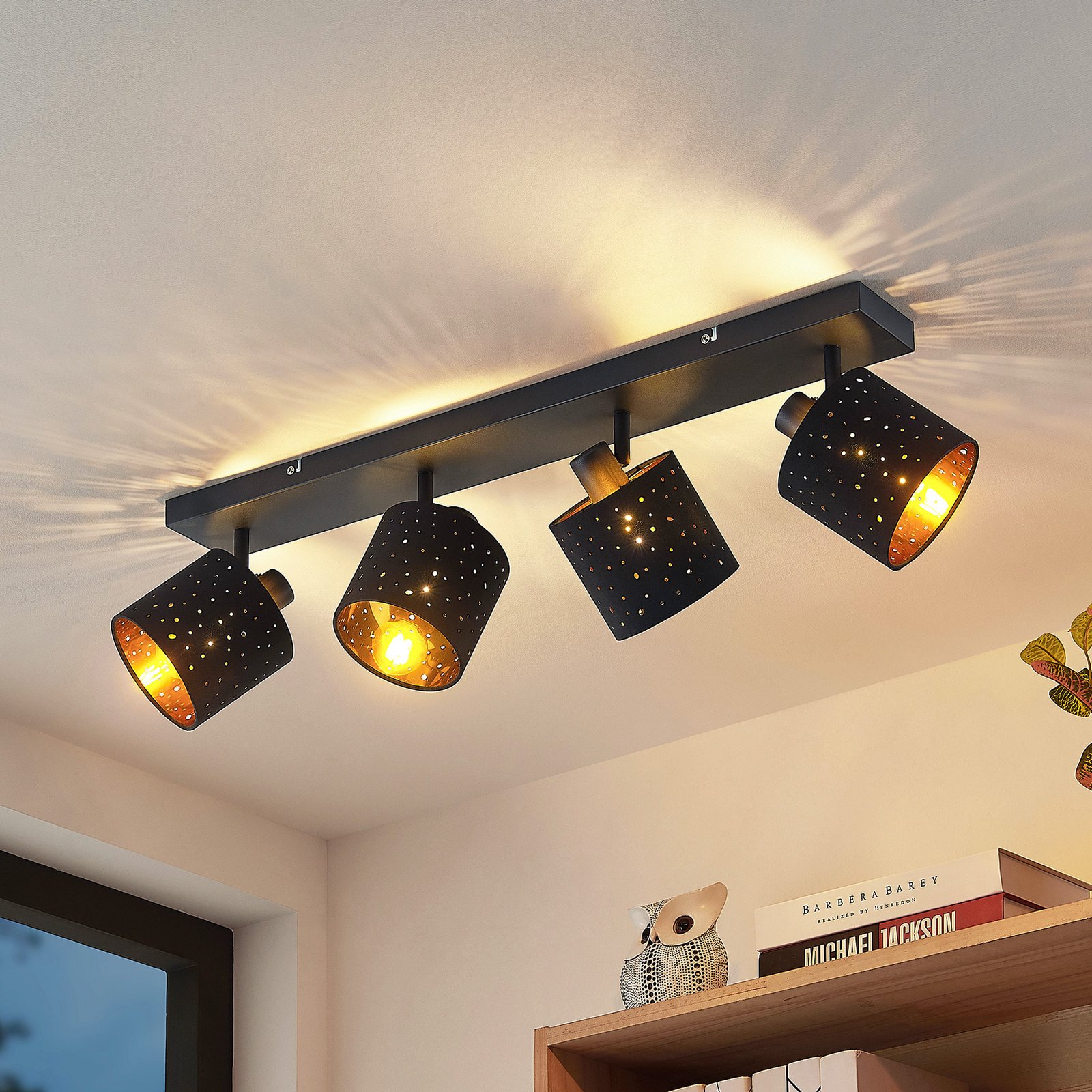 Lindby Darima plafondspot, 4-lamps, zwart