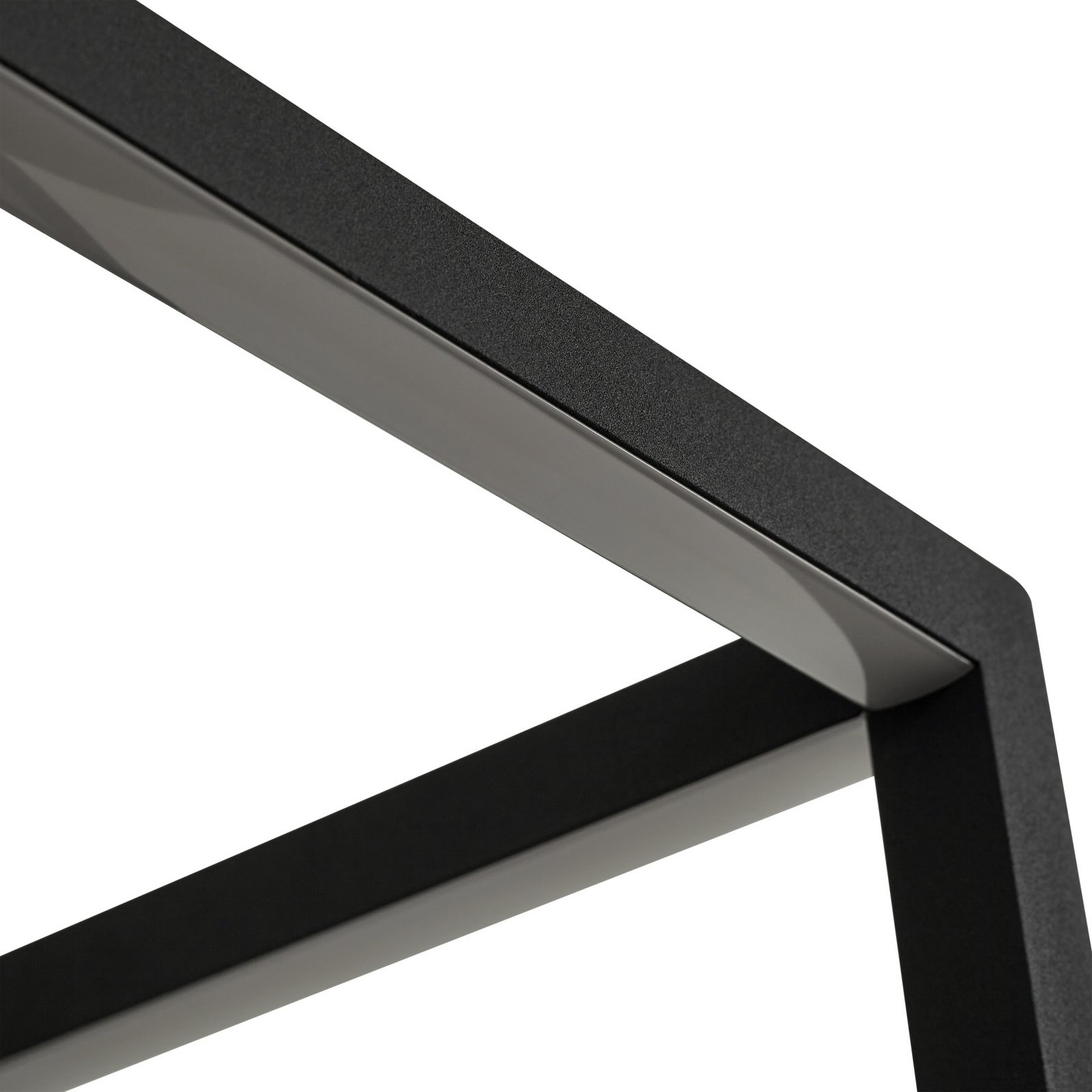 Lindby LED-vägglampa Birta, hängande, stickkontakt, hylla, 51 cm