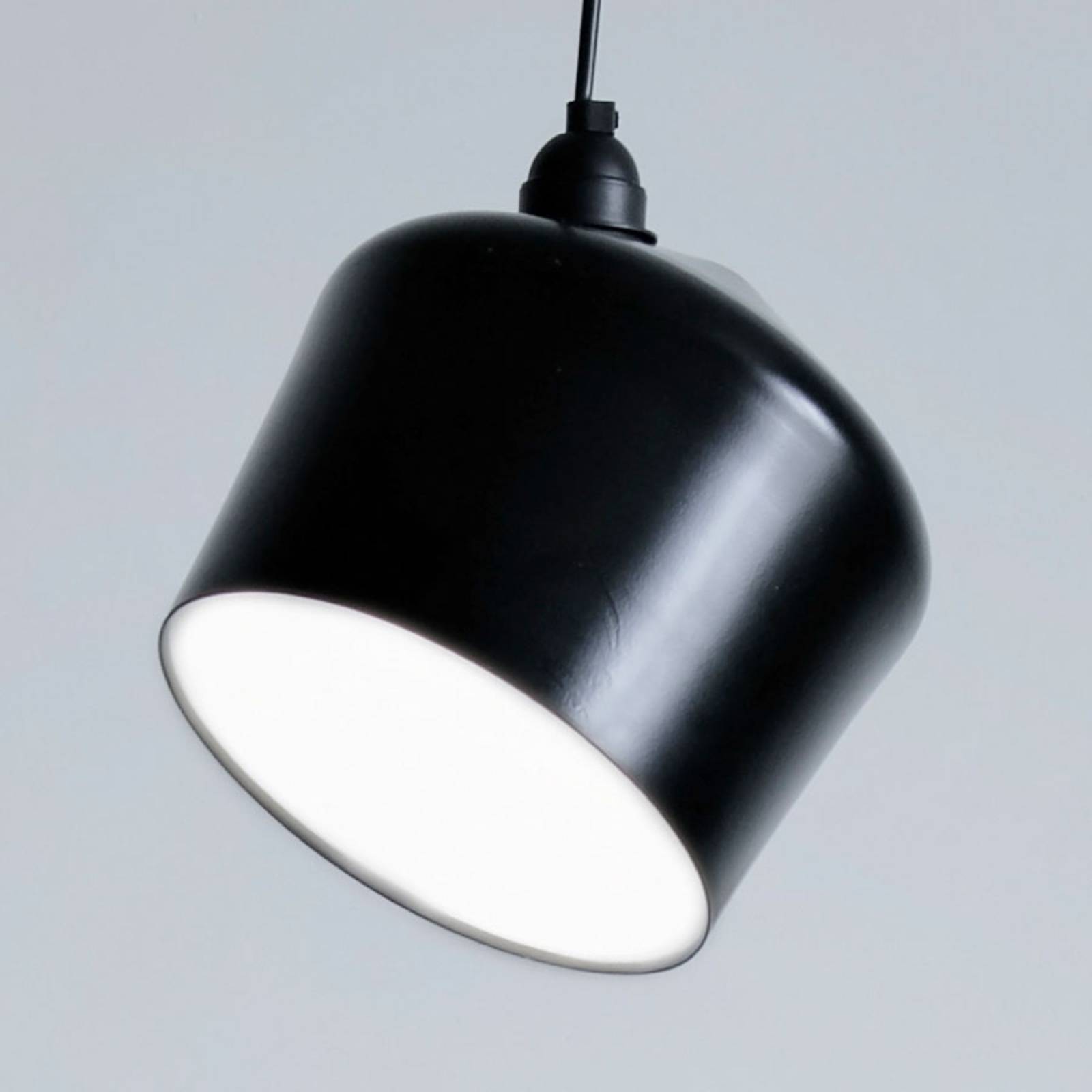 Image of Innolux Pasila suspension design noir 6420611986342