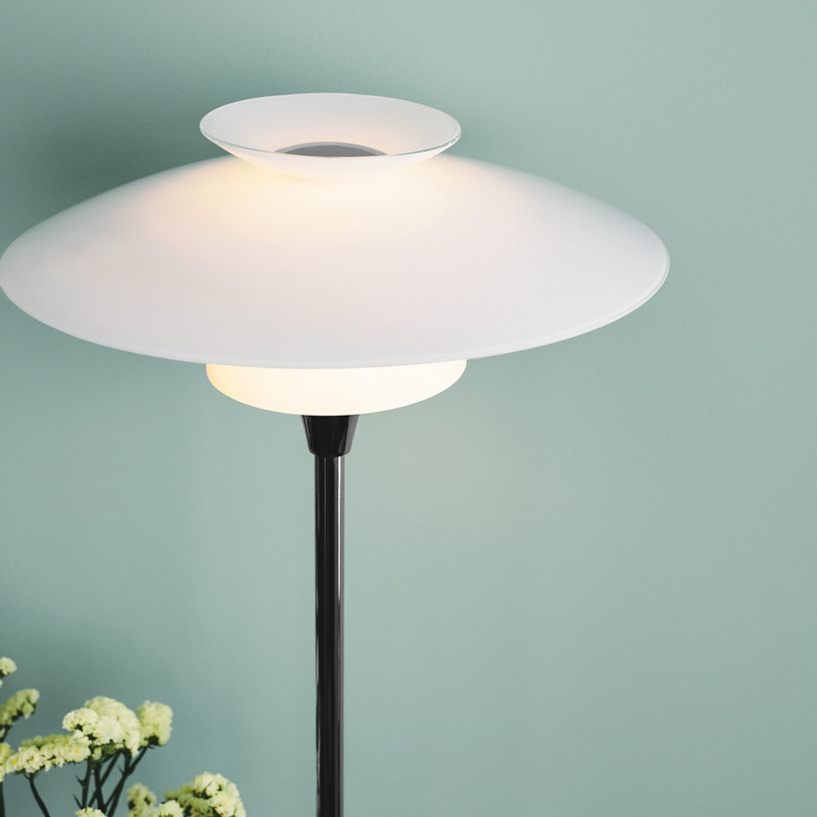 SCANDINAVIA-maavalaisin, kromi/opaali, korkeus 150 cm – Halo Design - Olohuone - Skandinaavinen - Lasi - Yksilamppuinen