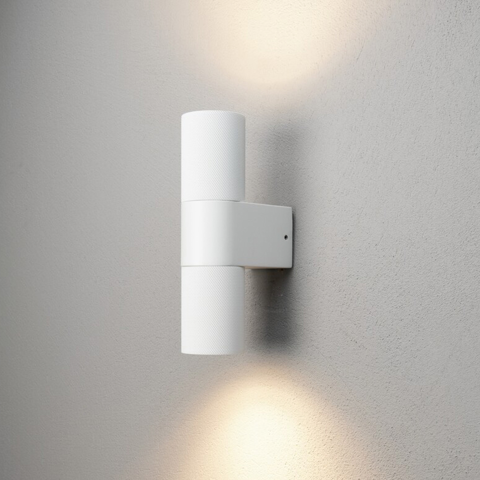 Temi outdoor wall lamp, white, width 11 cm, aluminium, up/down