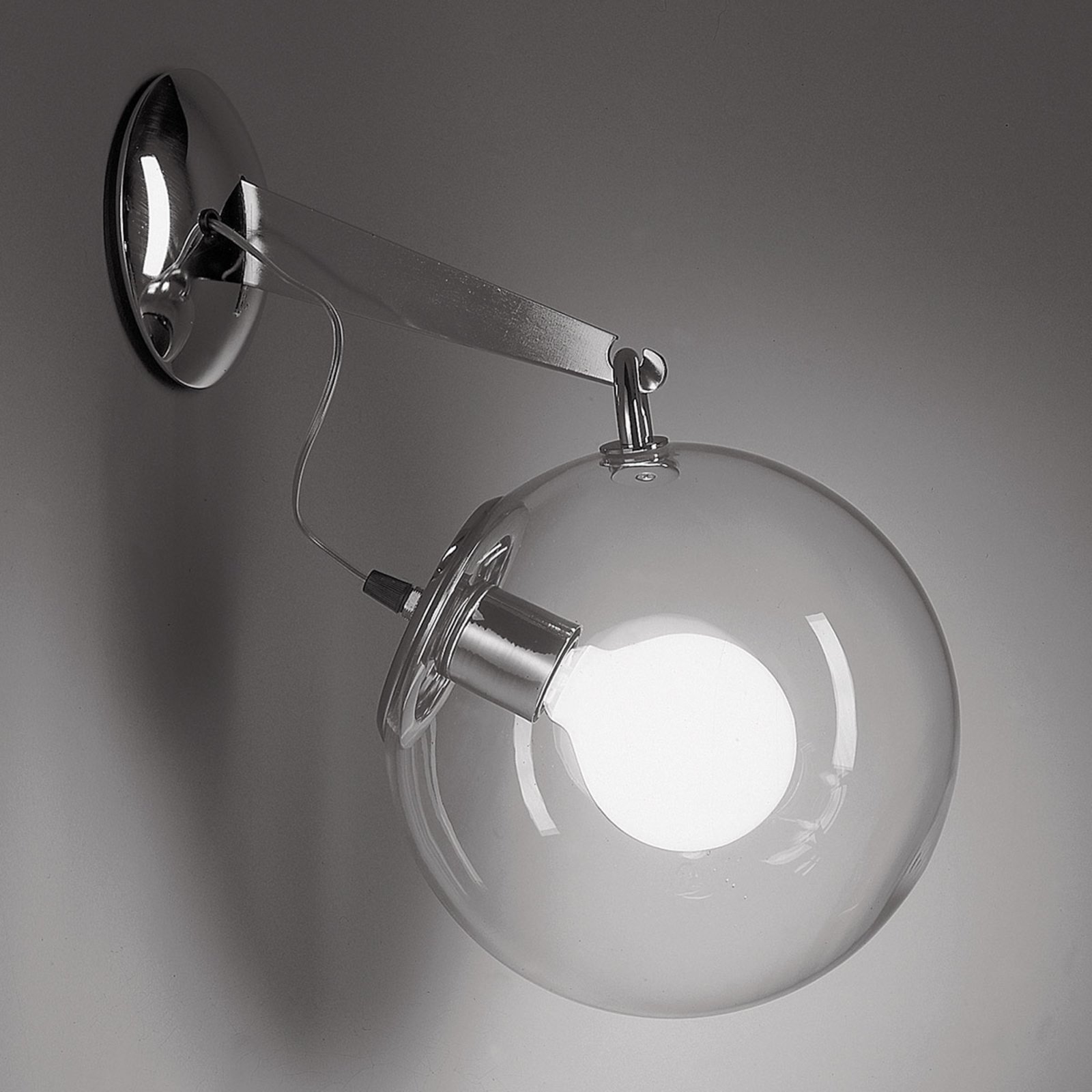 Artemide Miconos glazen wandlamp in chroom