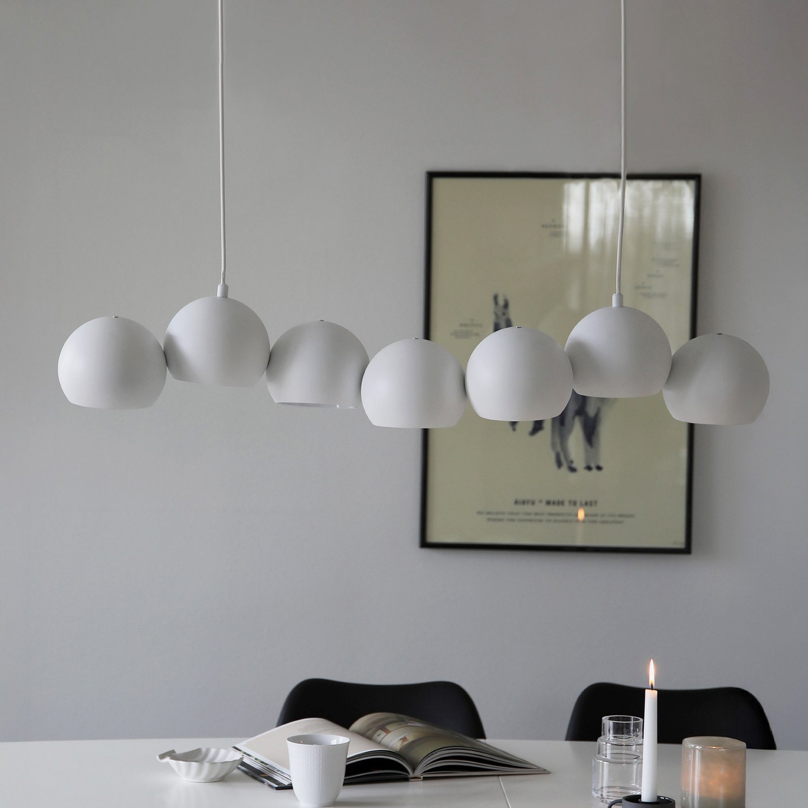 Viseća lampa Cupolo, bijela, željezo, dužina 101 cm, 7 lampica