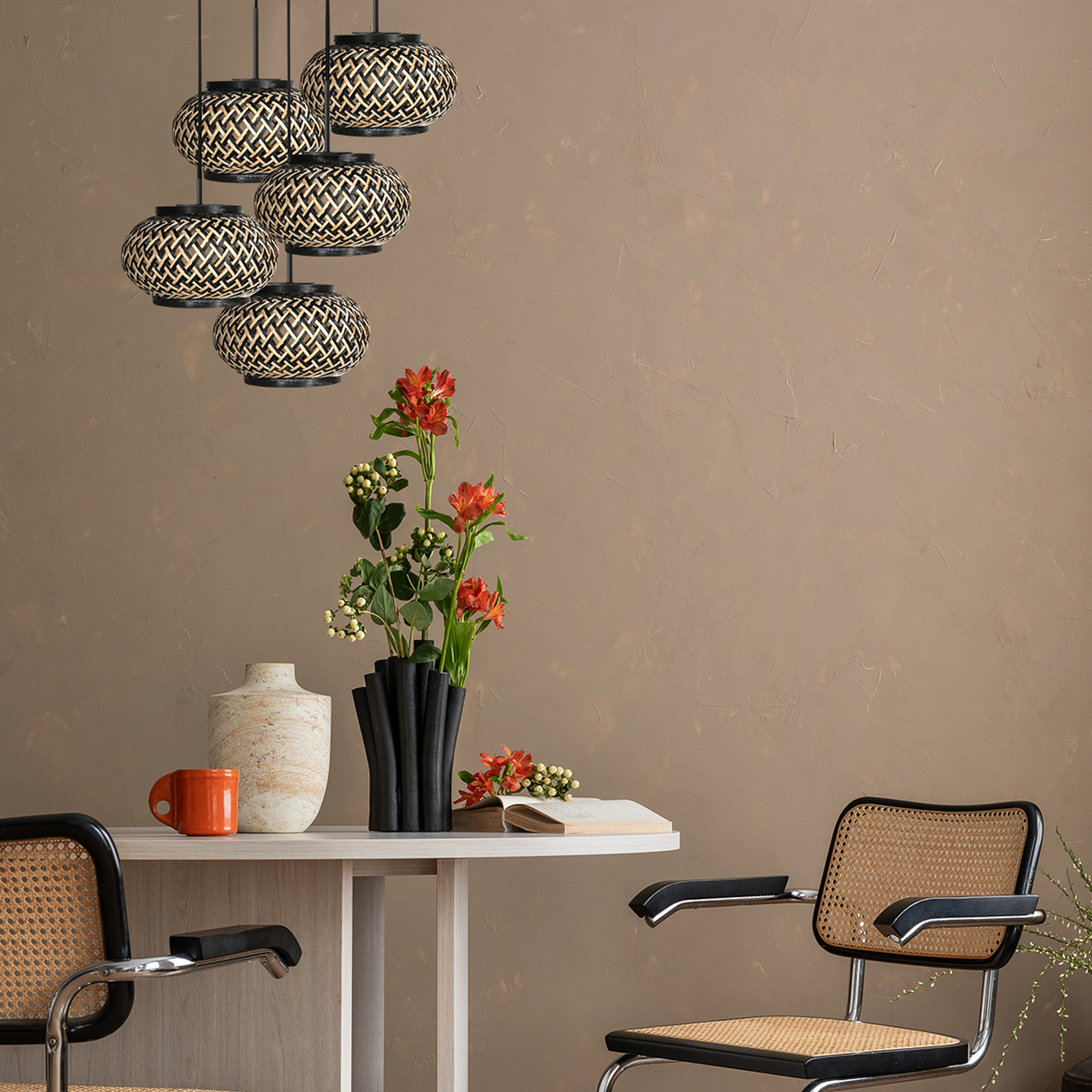 Suspension NoxLight, à 5 lampes, ronde, noire, tressage de bambou