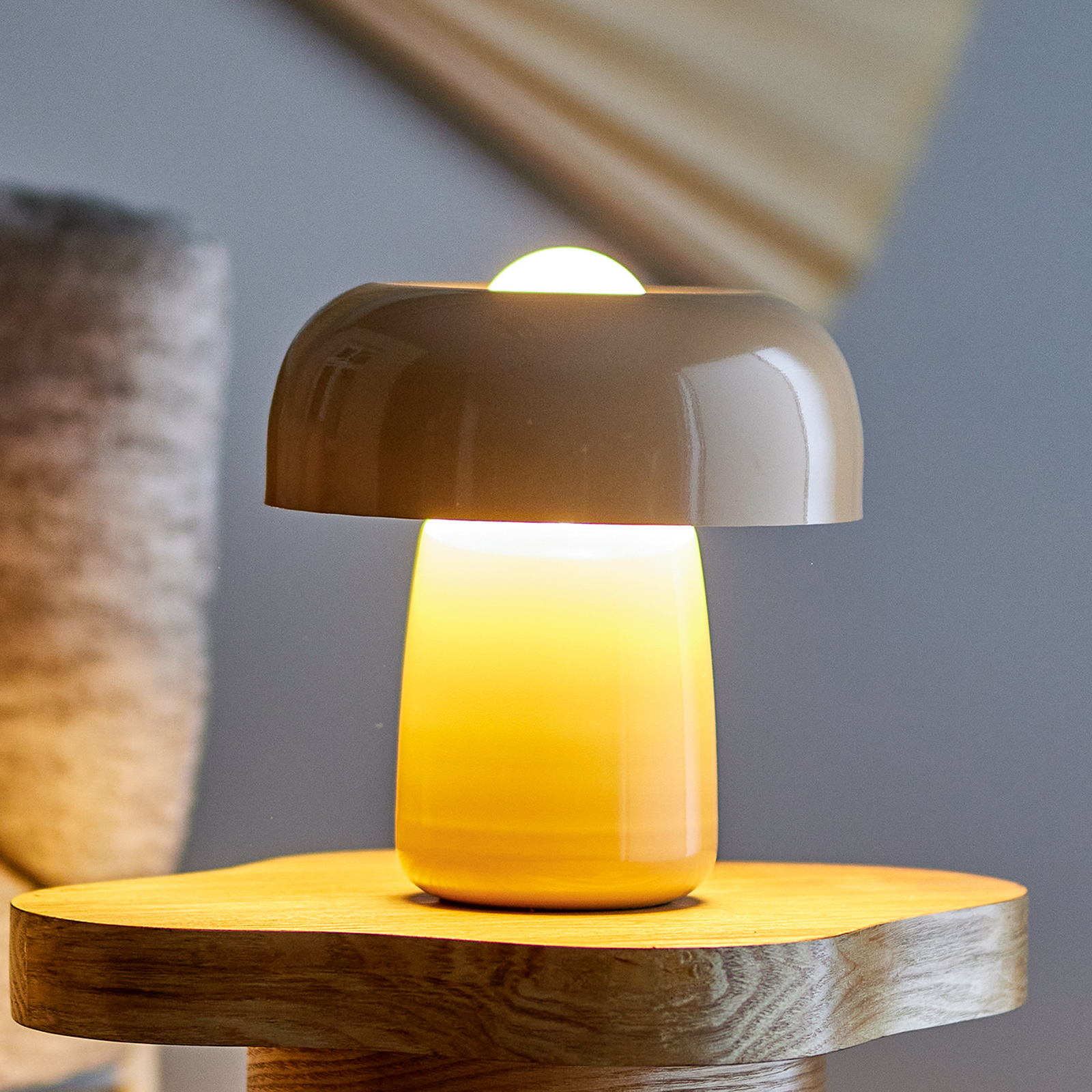 Lampe de table Ylva, beige, hauteur 28 cm, fer - Bloomingville