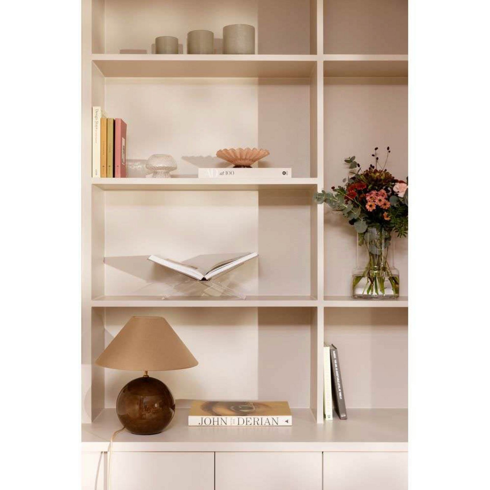 Iris 35 Stalinis Šviestuvas Mocha - Globen Lighting Iris 35 Stalinis Šviestuvas Mocha - Globen Lighting