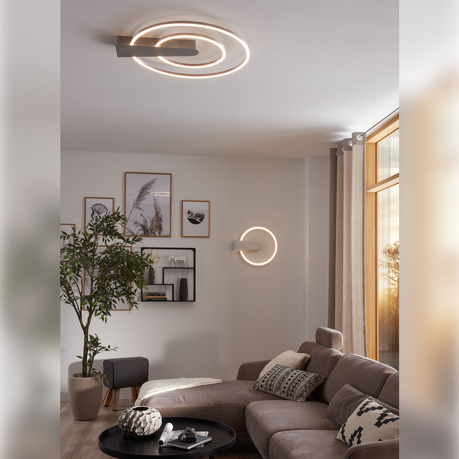 Nico Duo LED ceiling lamp, 3,000 K, round, gold