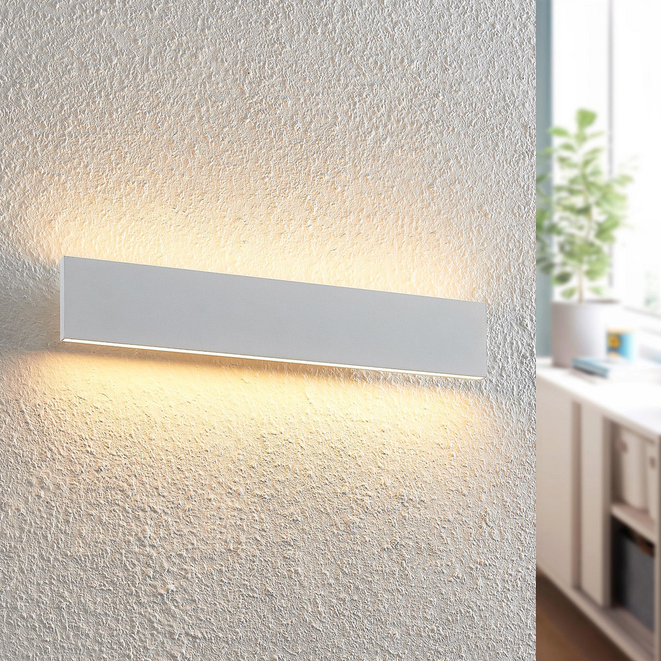 Lindby Ignazia LED-vägglampa L47, vit från Lindby