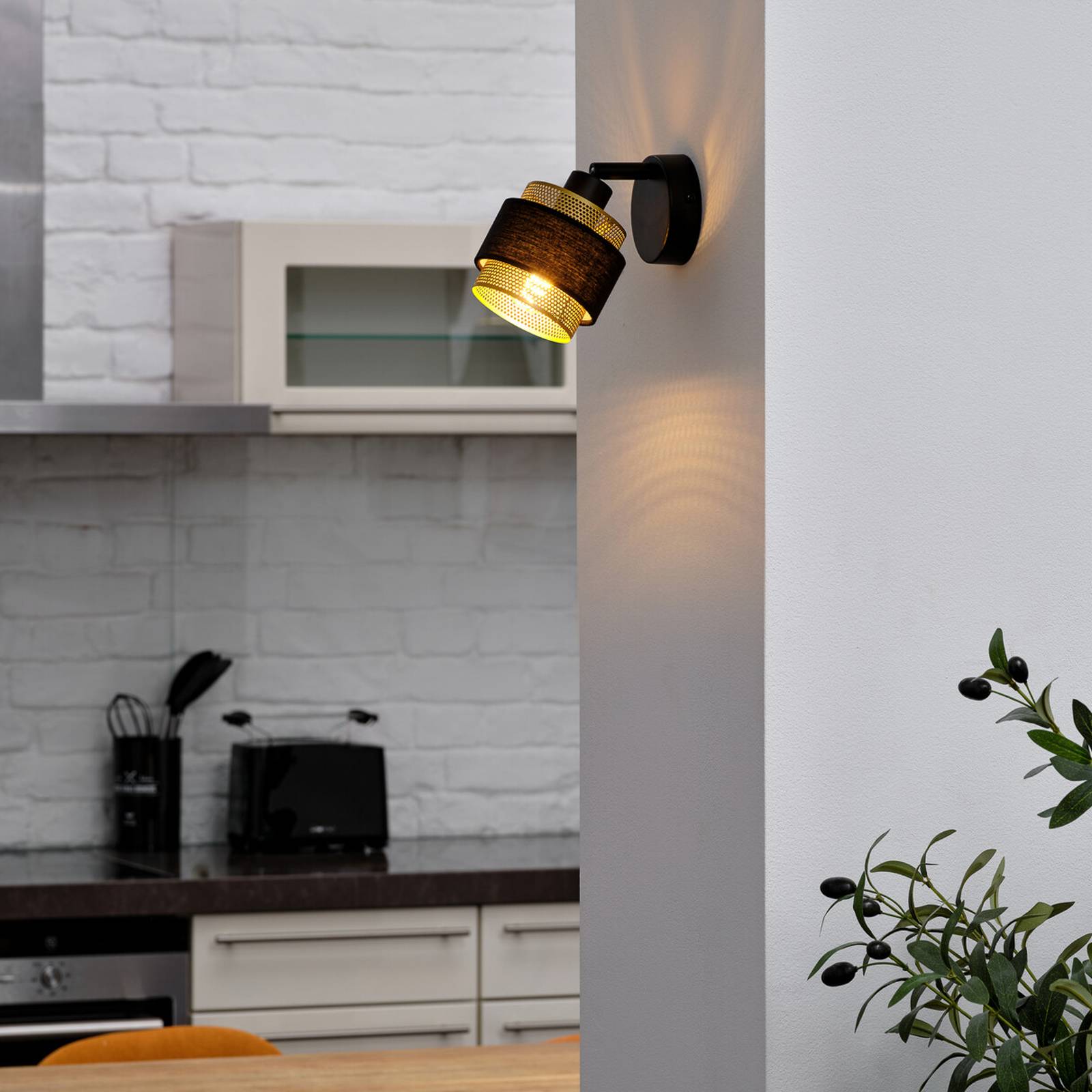 OSRAM Deckenleuchte Decor Spot Hornet, 1-fl., schwarz/gold günstig online kaufen