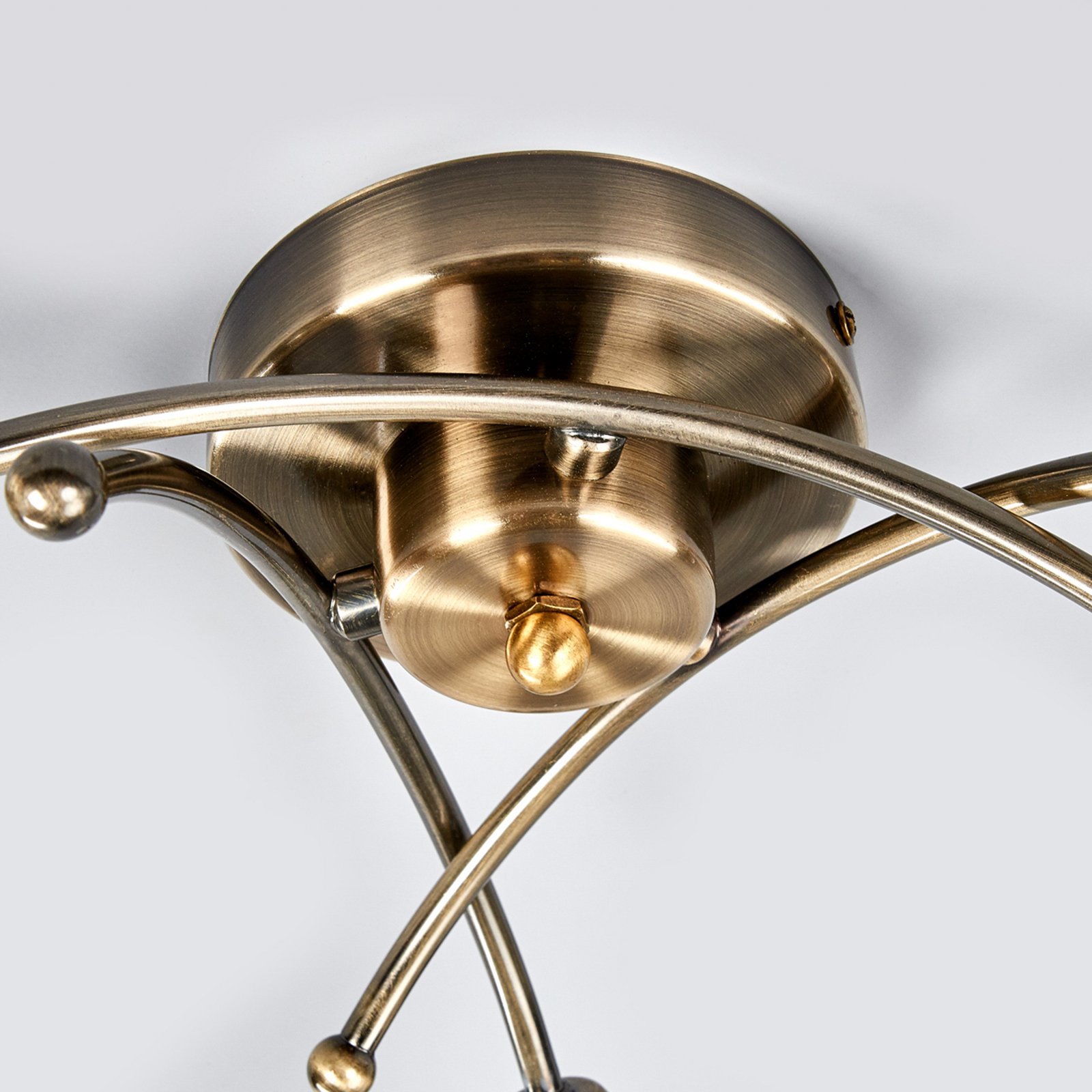 Beau plafonnier OPERA 3 lampes laiton vieilli