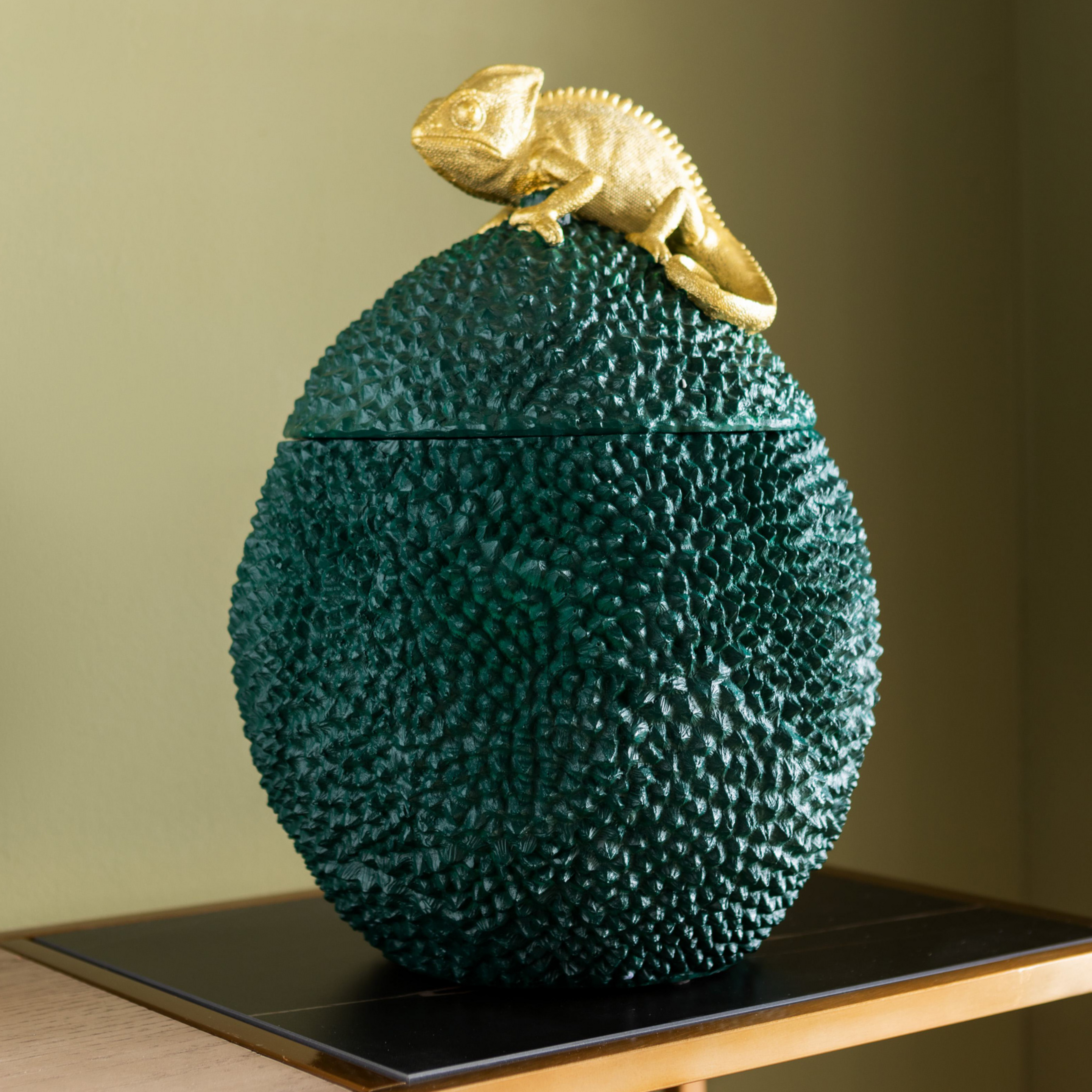 Dekoratívna krabička KARE Chameleón, výška 34 cm, tmavozelená, zlatá