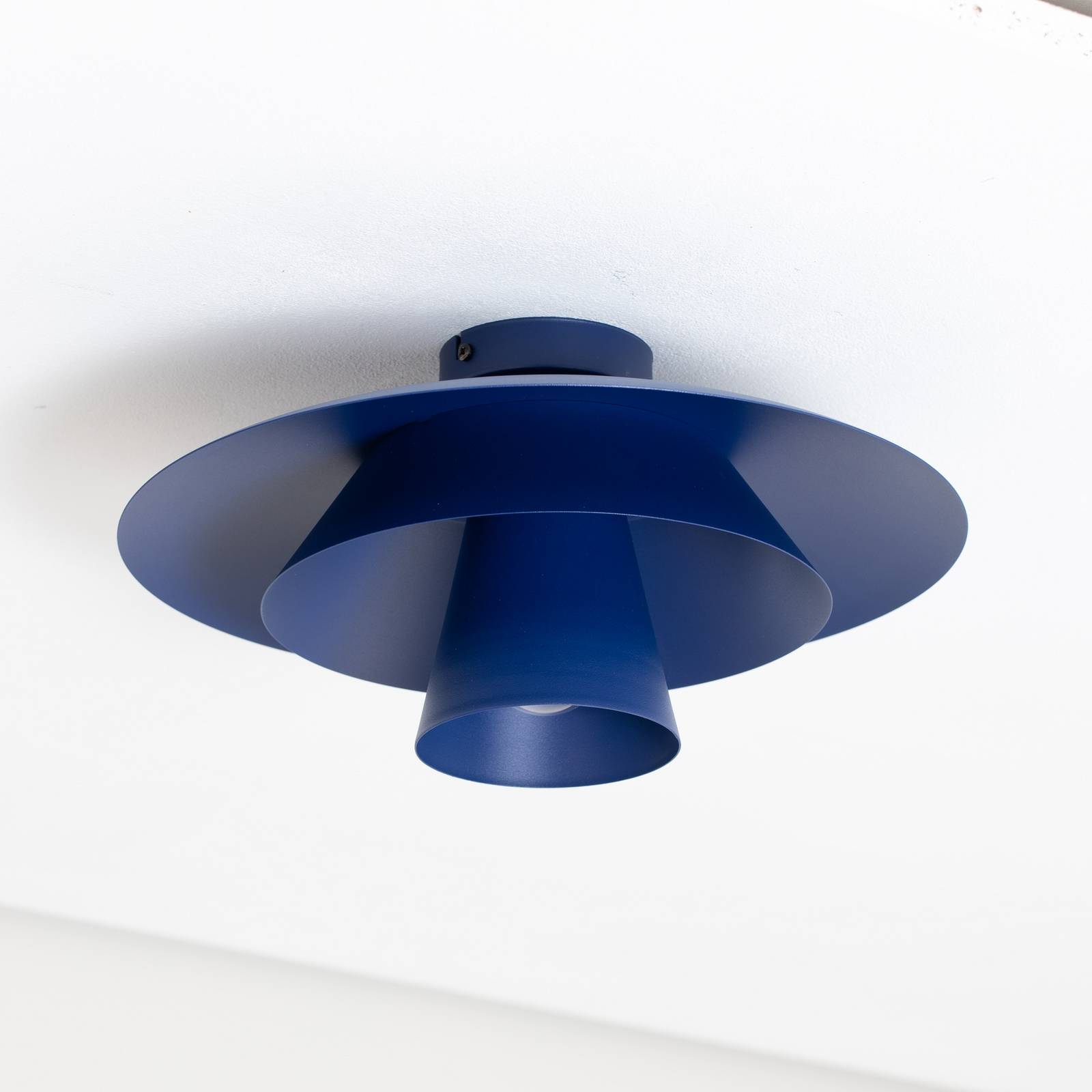 Lampa sufitowa Plato, ciemnoniebieska, metal, Ø 38 cm, E27