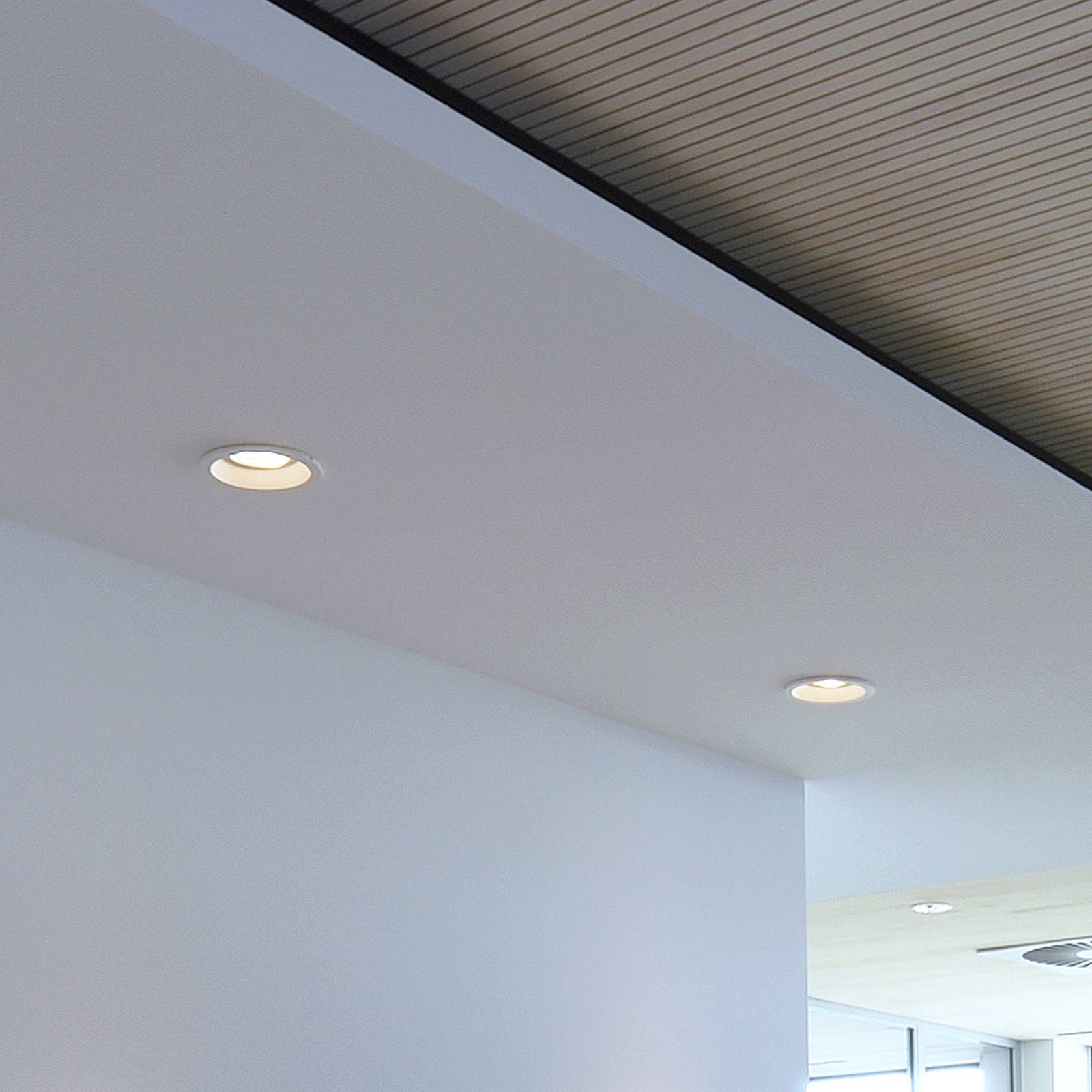 Warmweiße LED-Deckeneinbauleuchte COB130 18 W günstig online kaufen