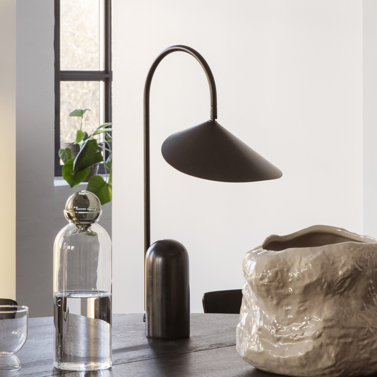 ferm LIVING table lamp Arum, black, marble, steel, 50 cm