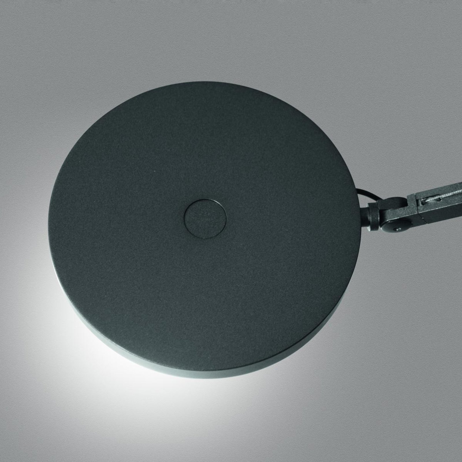 Artemide Demetra - dimmable LED table lamp