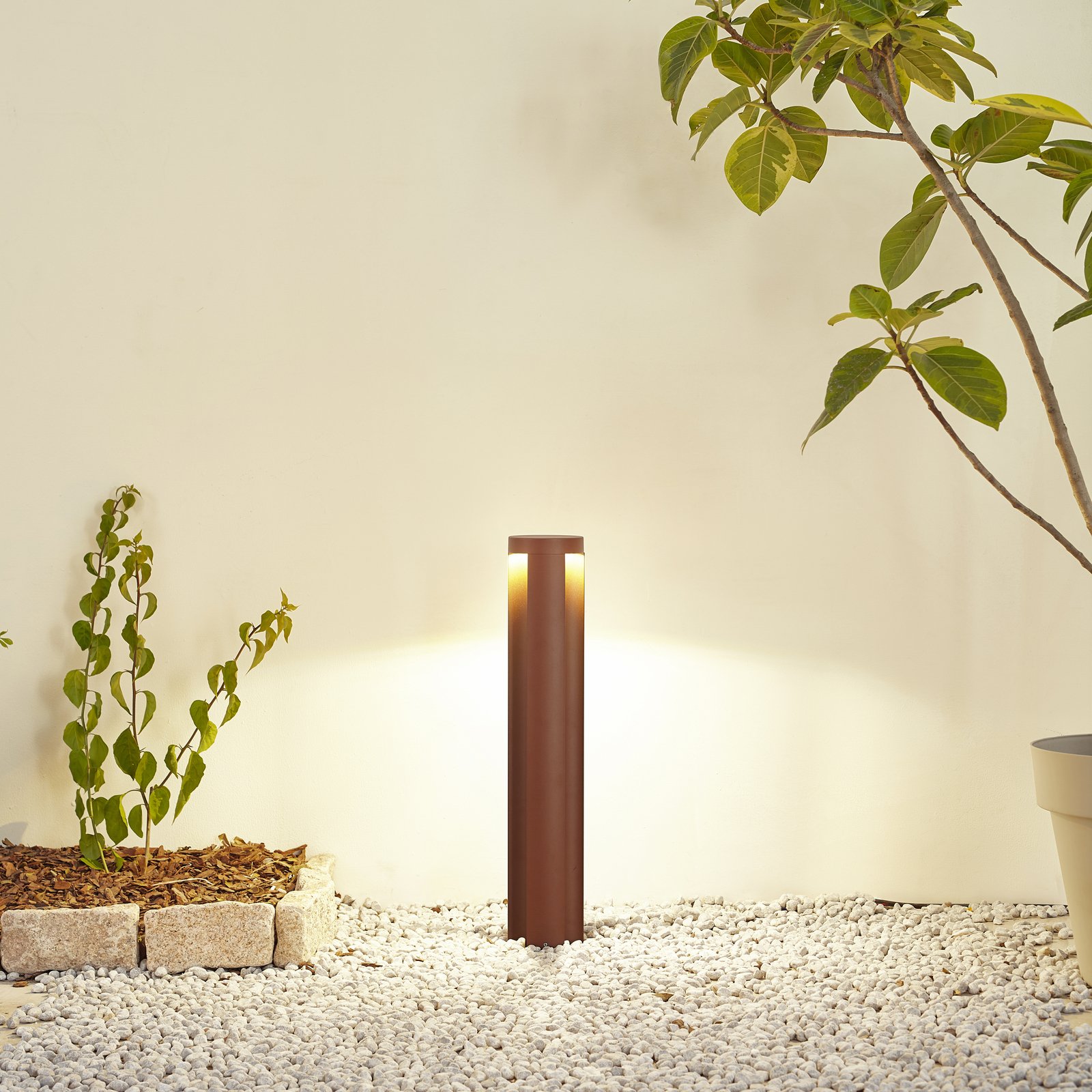 Lucande LED path light Raiku, rust-coloured, aluminium, 65 cm