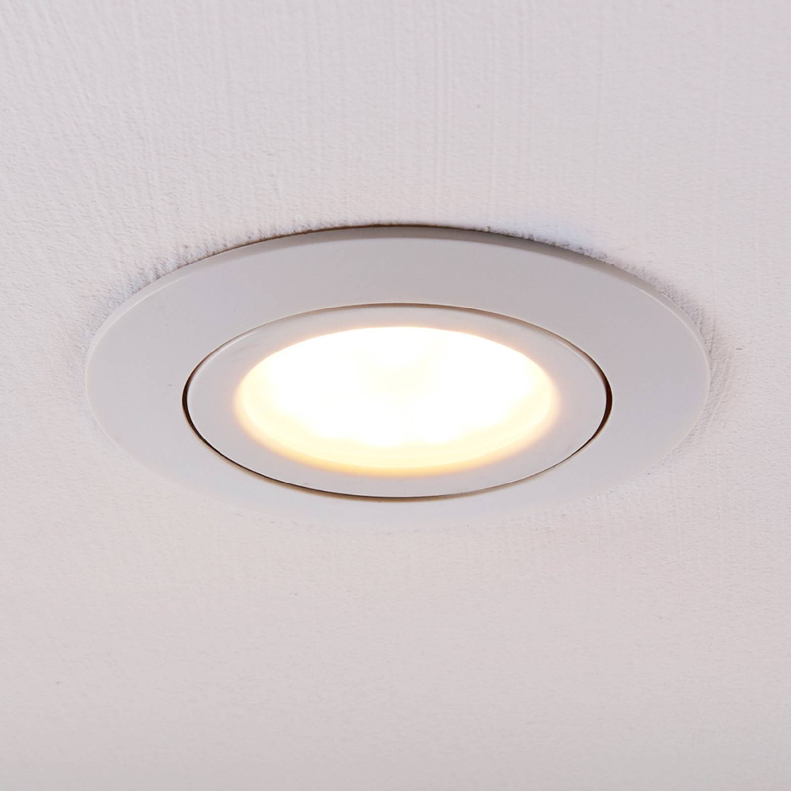 Lindby LED downlight Andrej, round, white, for Living / Dining Room, plastic, glass, metal, 4 W, energy efficiency: A+, H: 3 cm
