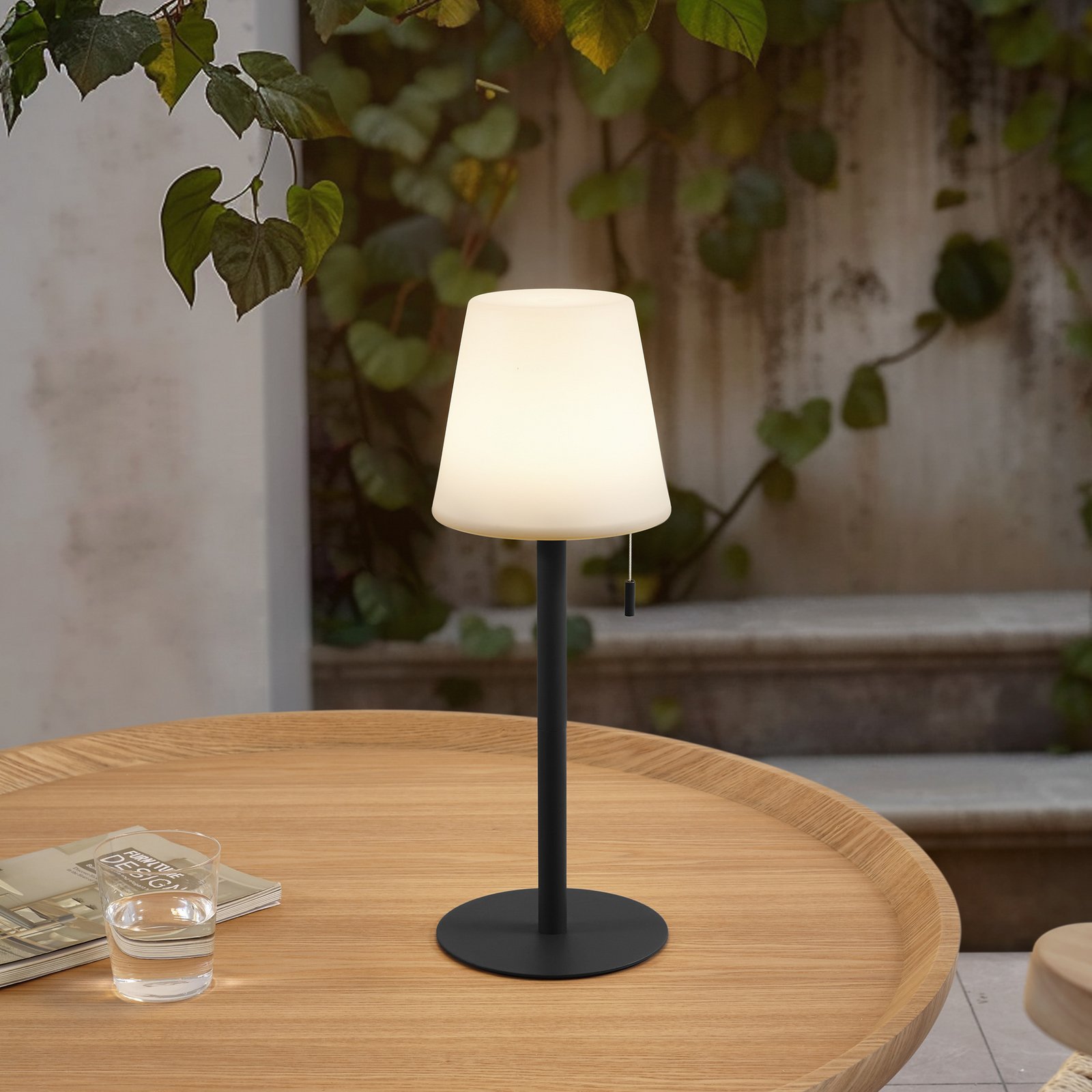 Lindby LED-Akkulampe Azalea schwarz Alu CCT höhenverstellbar