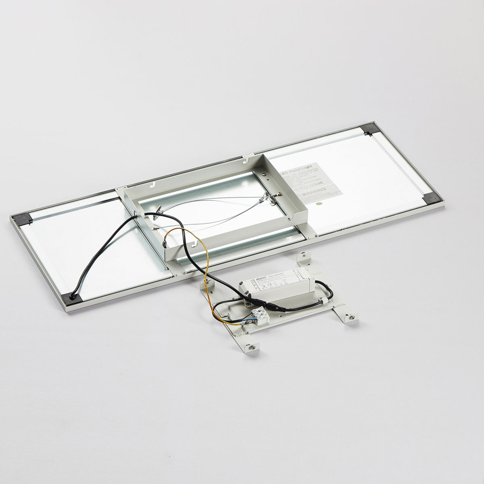 Arcchio Enja -LED-paneeli, 79,5 cm x 29,5 cm