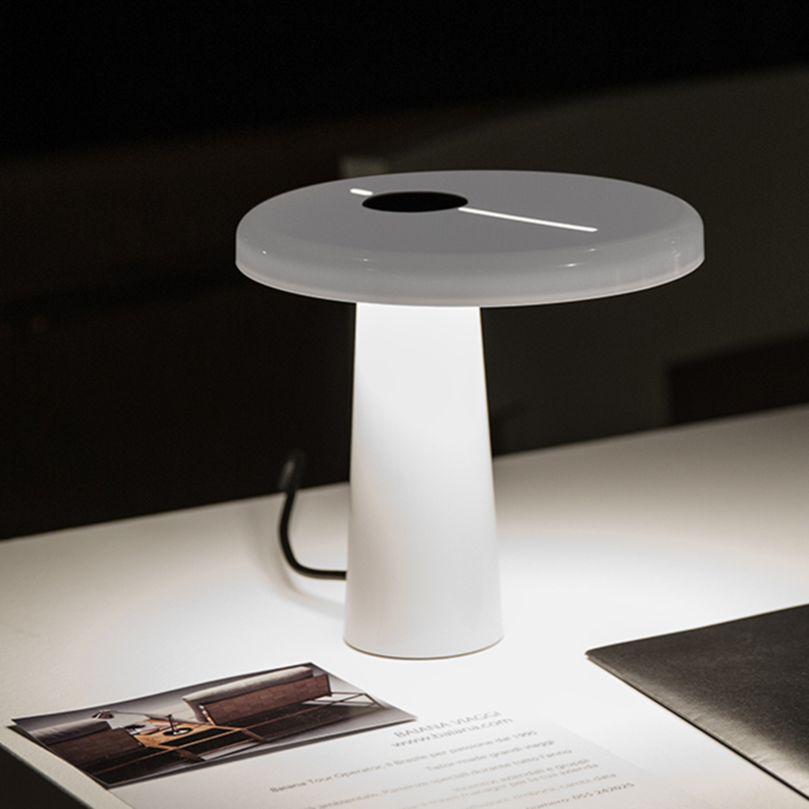 Martinelli Luce Hoop - lampa stołowa LED biała