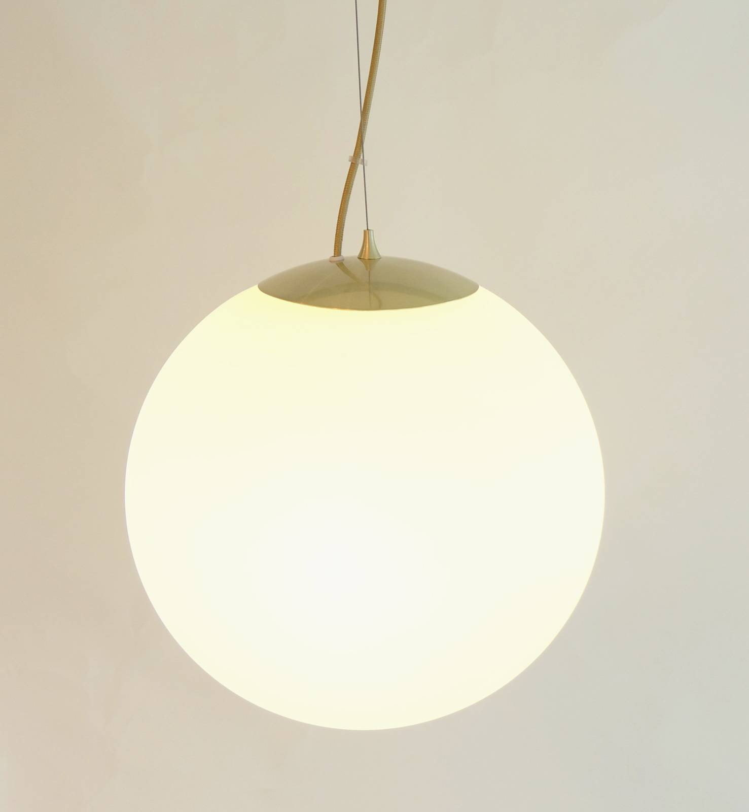 Innermost Drop függő lámpa, sárgaréz, Ø 20 cm
