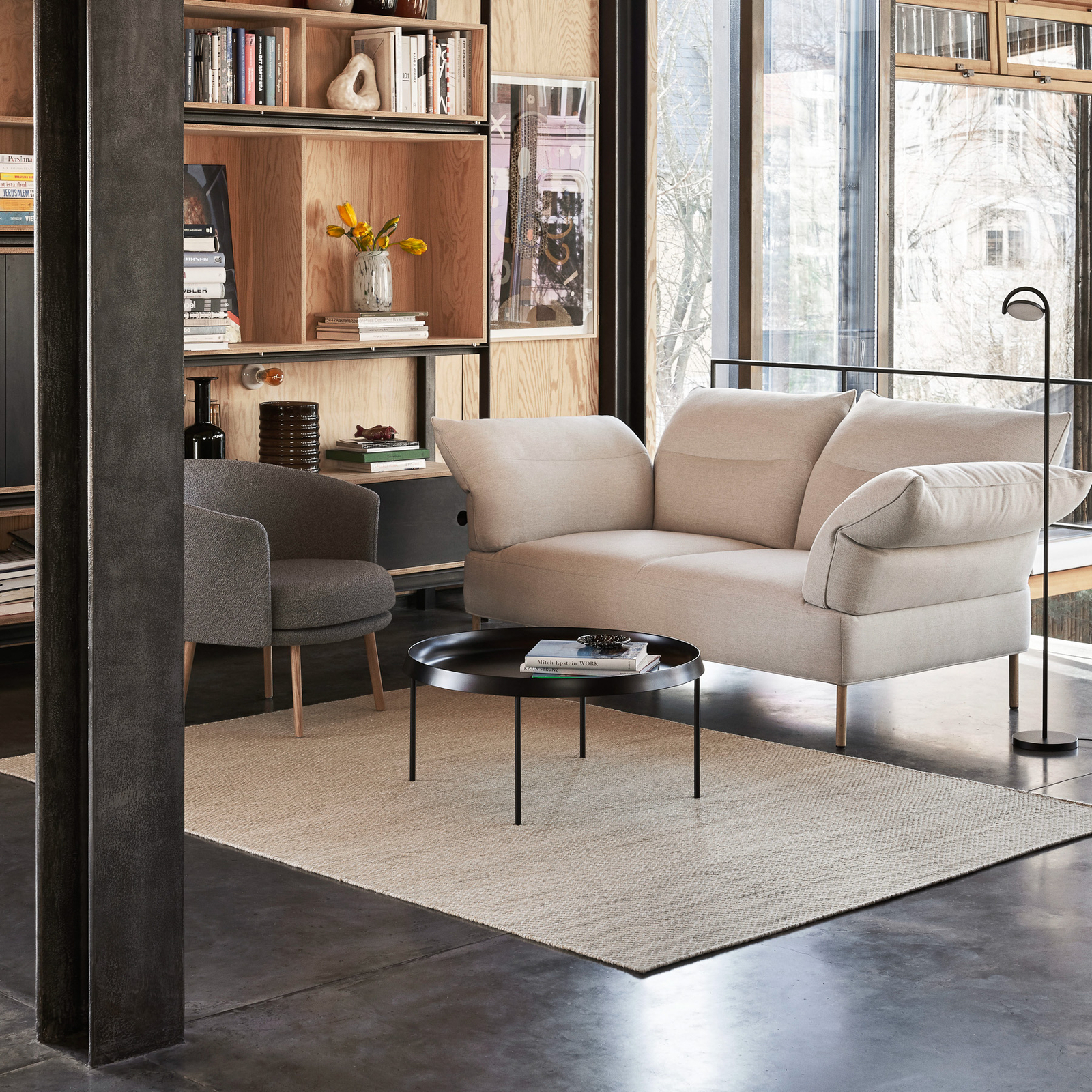 Marselis Stojací Lampa Soft black - HAY