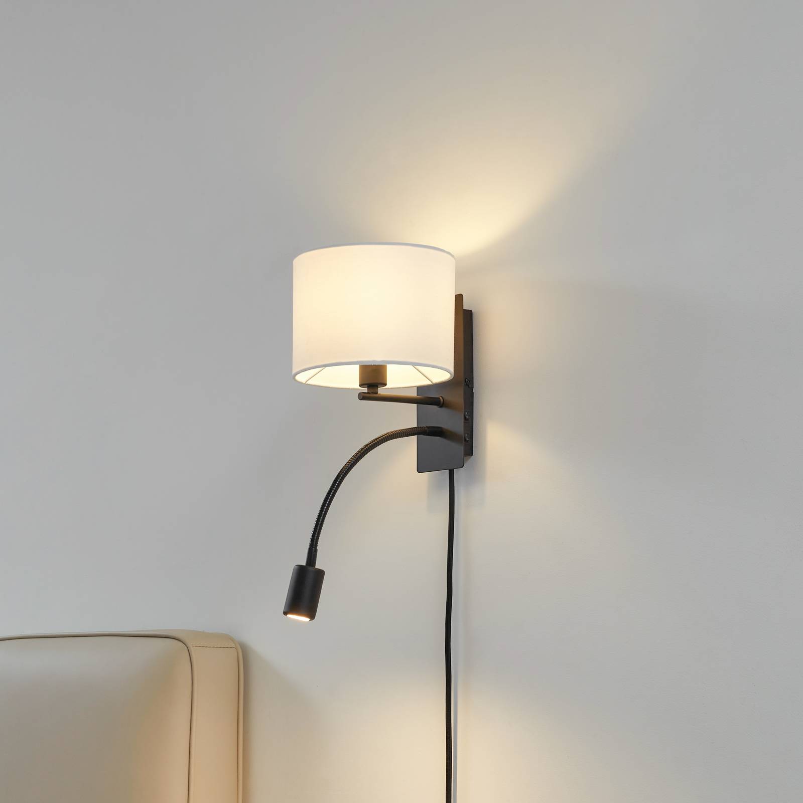 Kinkiet Lindby Florens, czarny, lampka do czytania LED, 23,5 cm