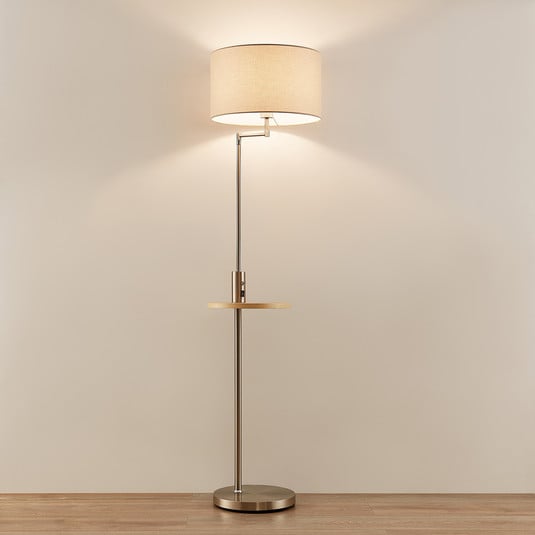 Lindby Stehlampe Zinia, nickelfarben, Ablage, USB-Anschluss
