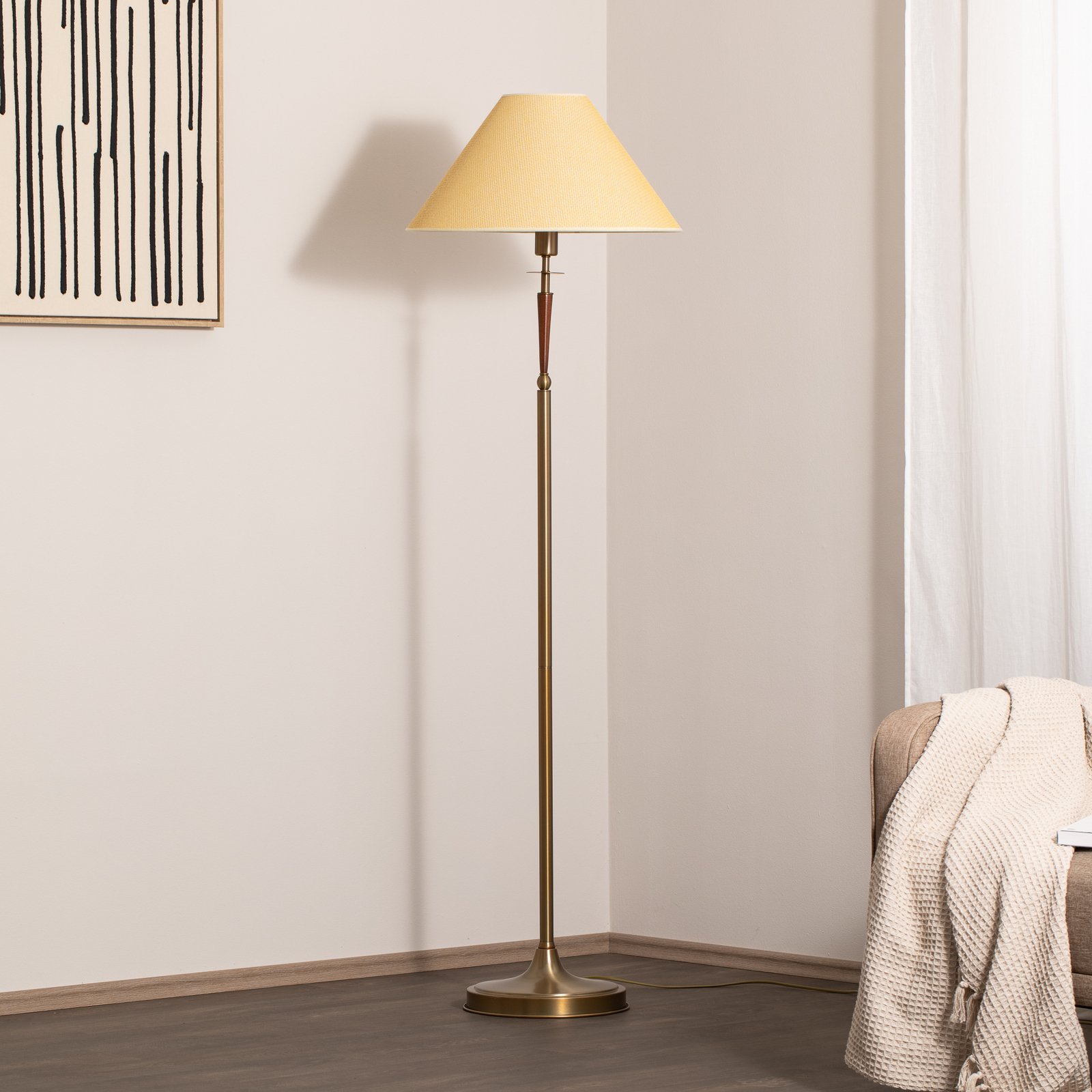 Golvlampa HLM-9009-1E med textilskärm