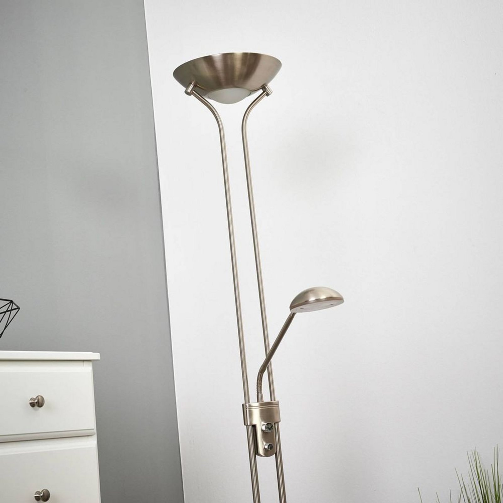 Josefin LED Lampadar Nickel - Lindby