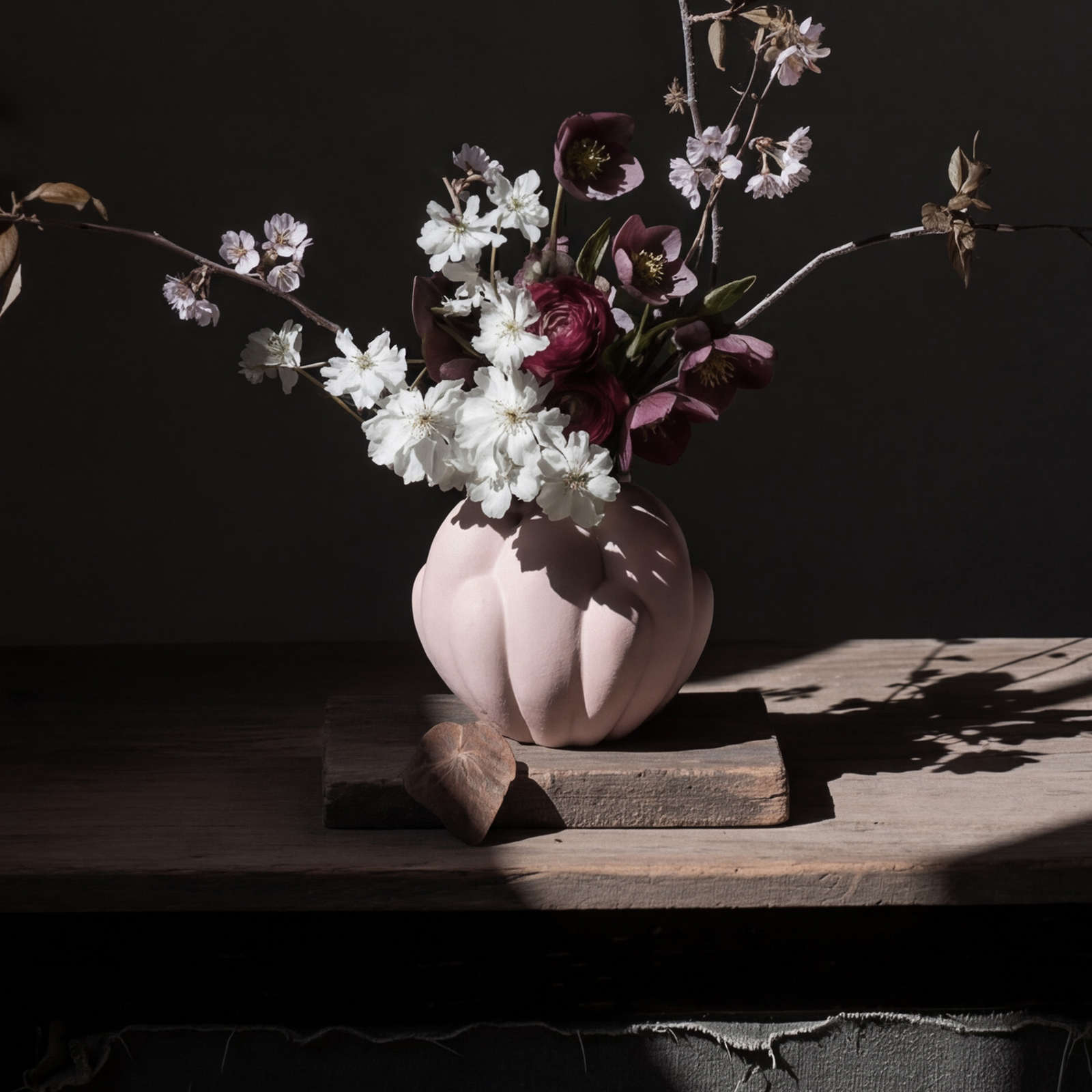 Bloom Vase, rosa, Höhe 18 cm, Keramik - 101 Copenhagen