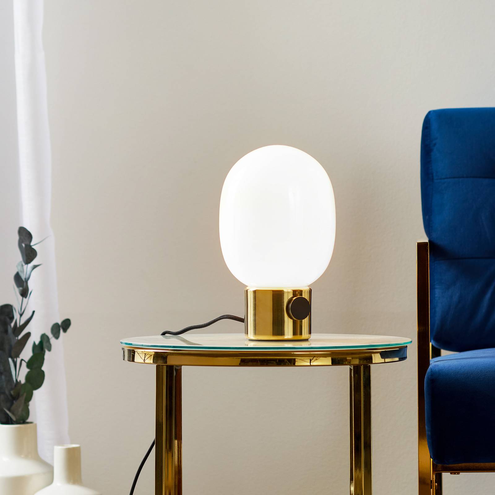 Menu JWDA table lamp, polished brass