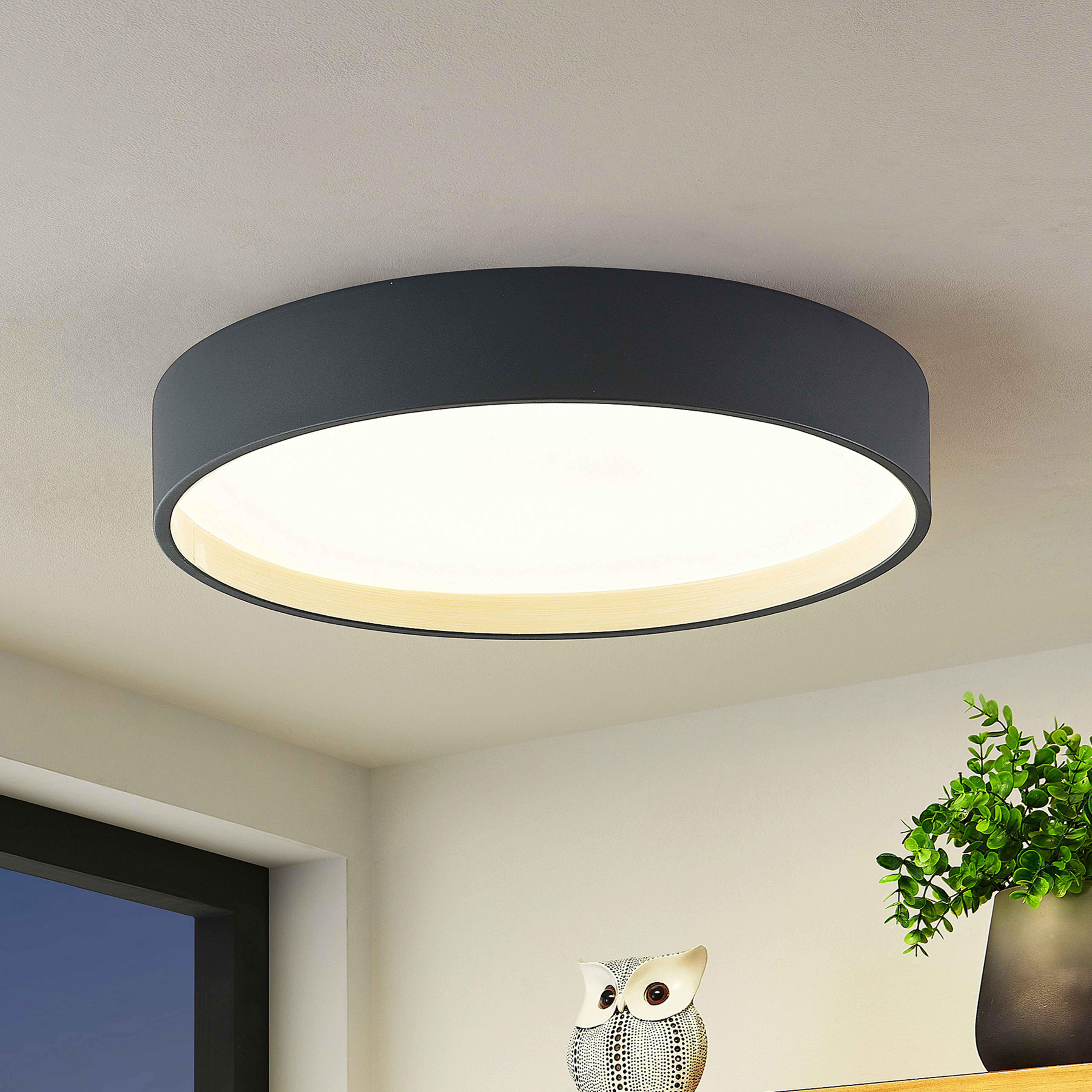 Lindby Plafonnier LED Todor, 50 cm, anthracite, CCT, bois