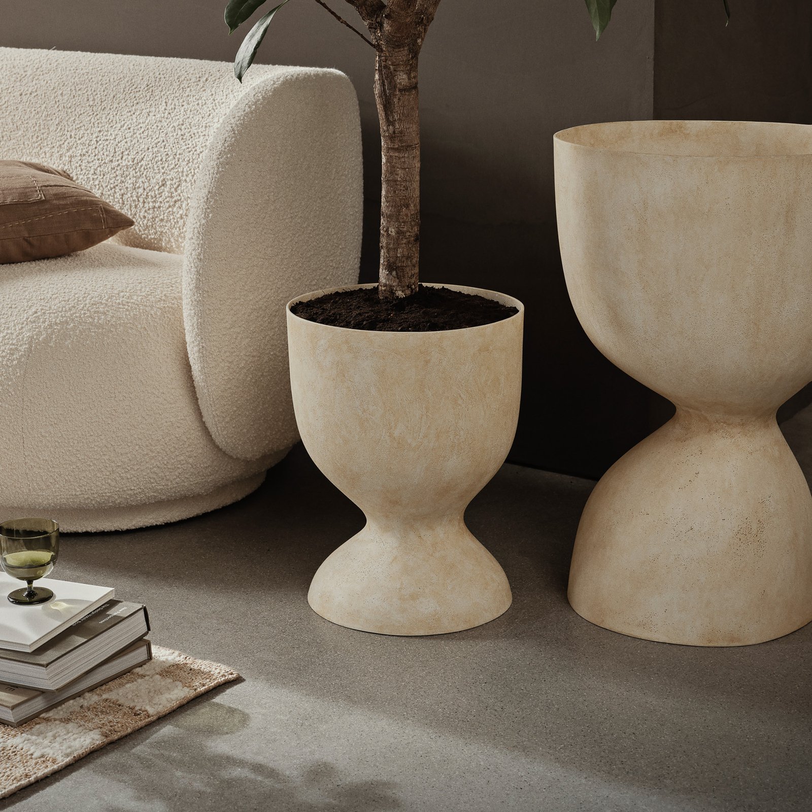 Evoke Pflanzentopf H45 Warm Sand - Ferm Living