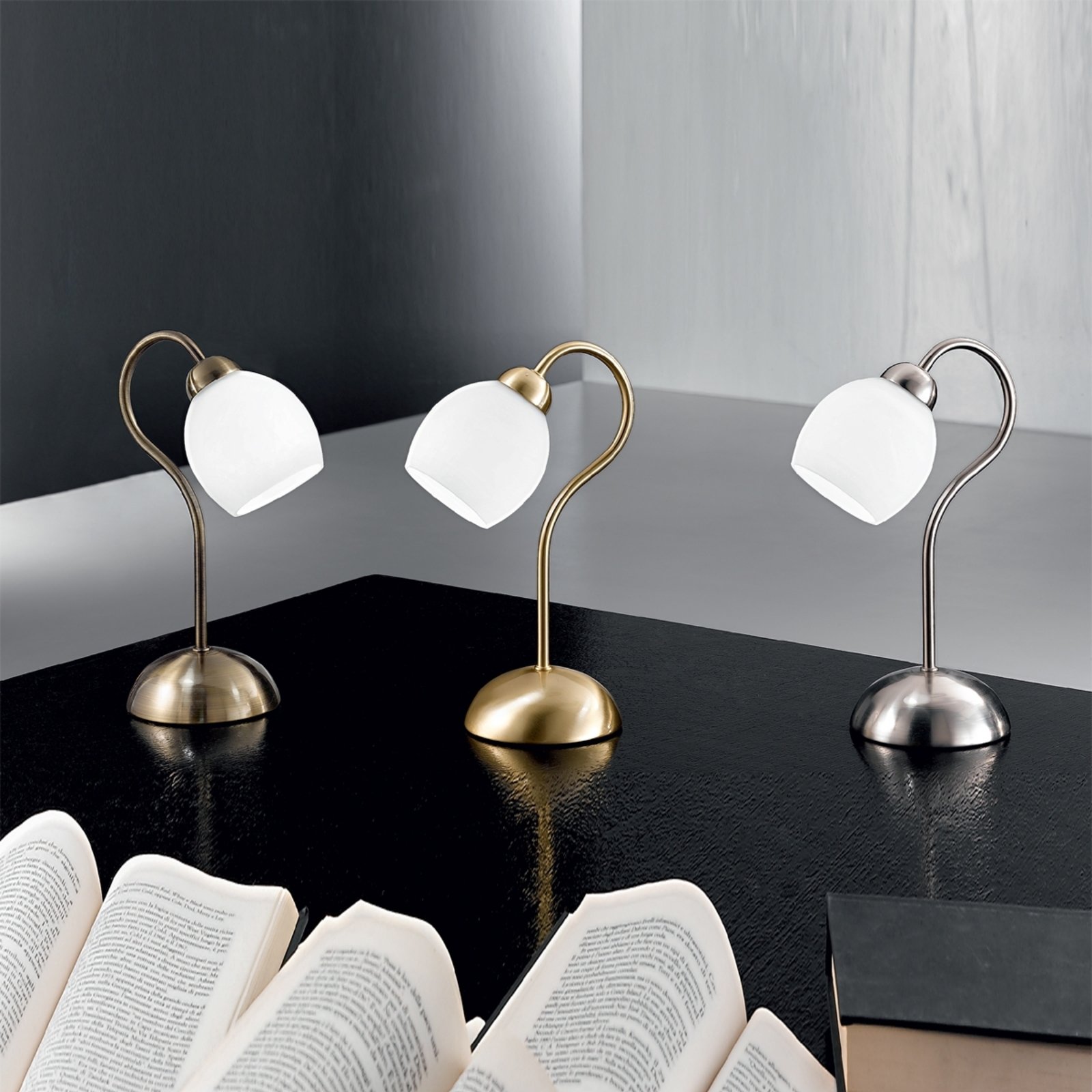 Doma table lamp