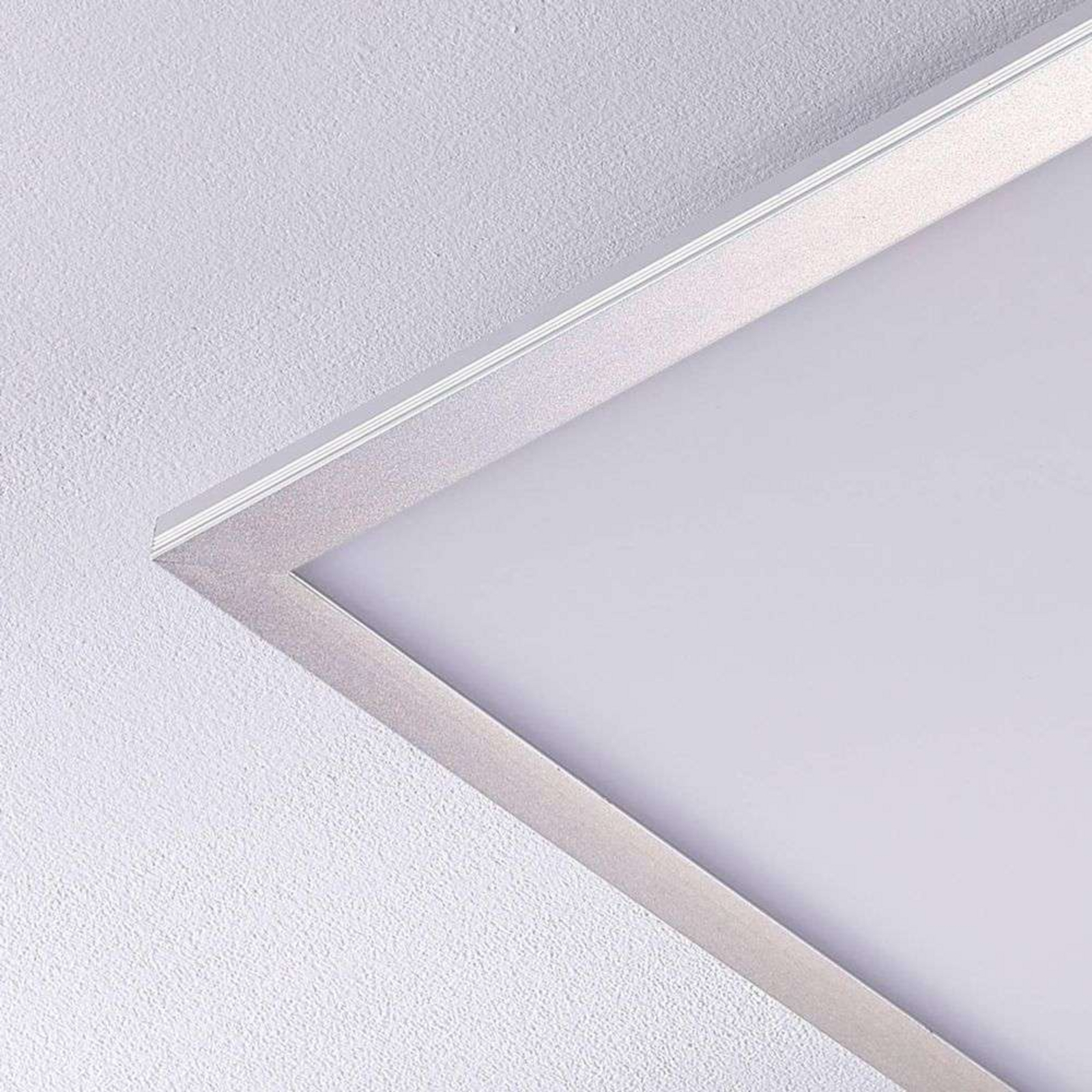 Livel LED Plafonieră CCT 62x62 White/Silver - Lindby