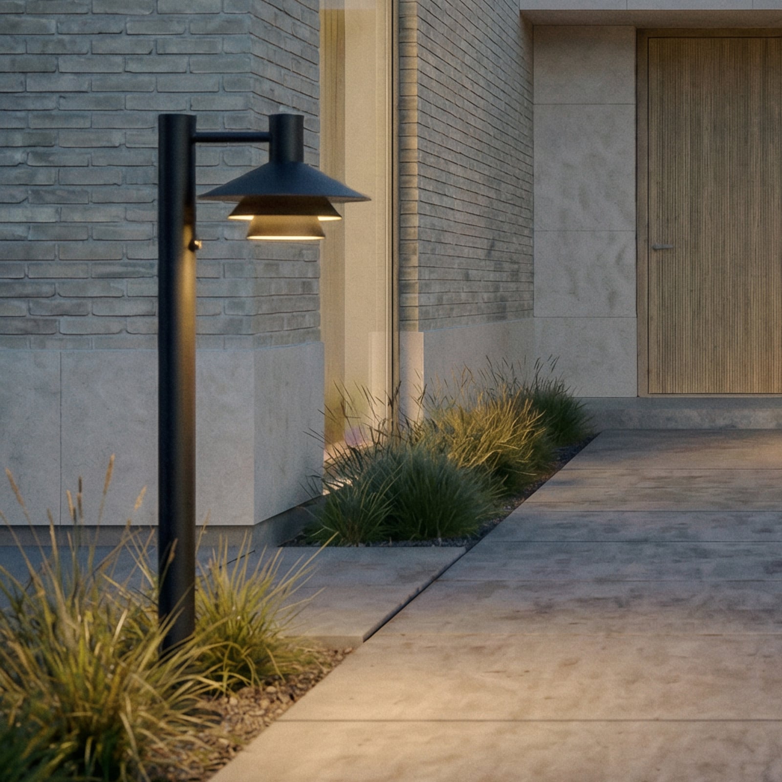 Montaro LED-v&auml;glampa, antracit, 100 cm, sensor, aluminium, IP54 &ndash; Lucande - Modern - Med en ljusk&auml;lla
