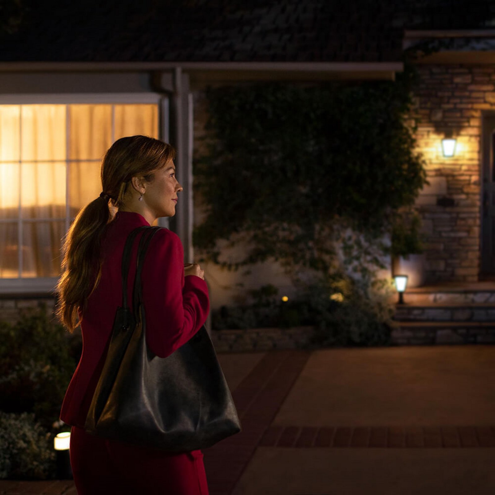 Econic Aplica de Exterior White/Color Amb. - Philips Hue