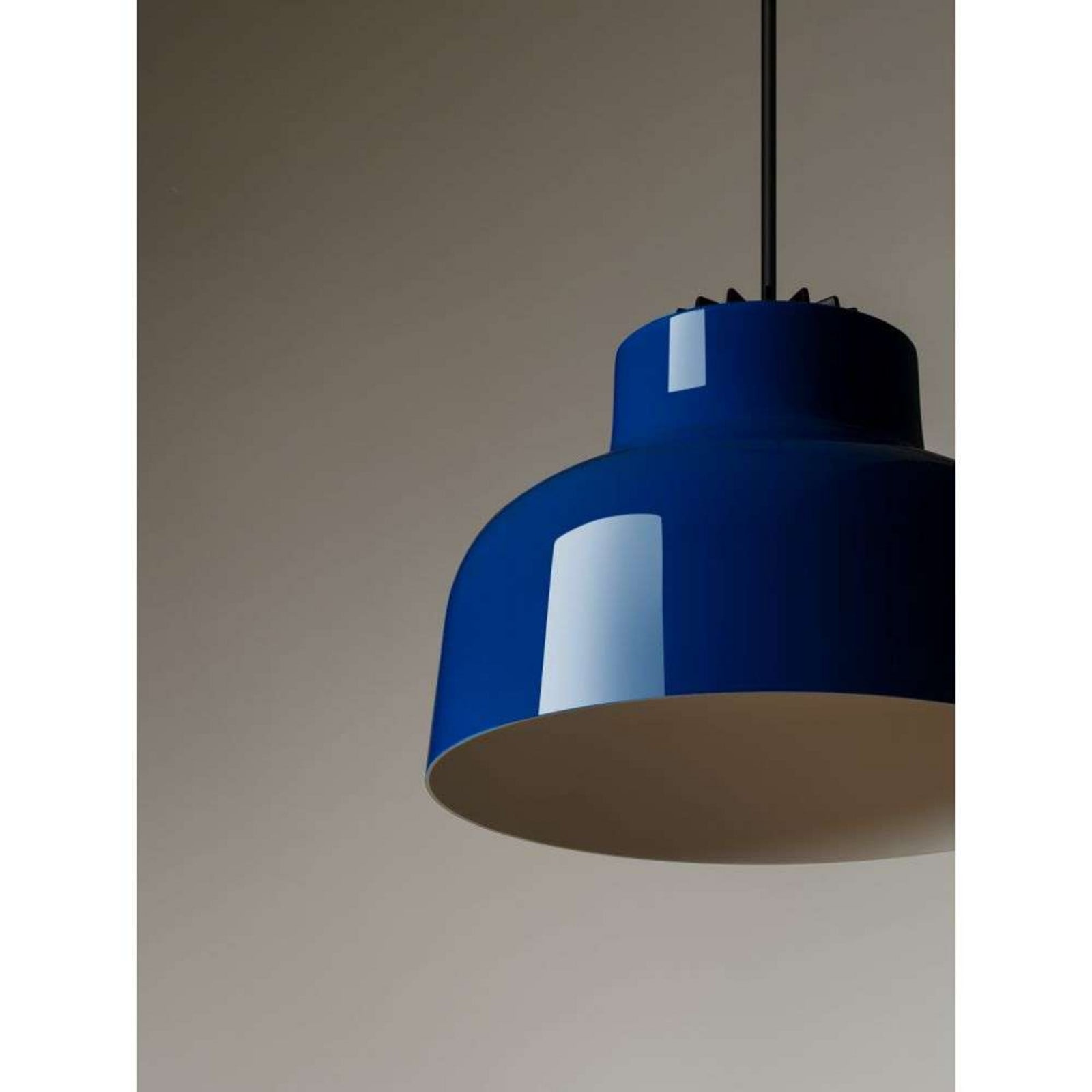 M64 LED-pendellampe, mørkeblå, dæmpbar Santa & Cole - Stue - Aluminium