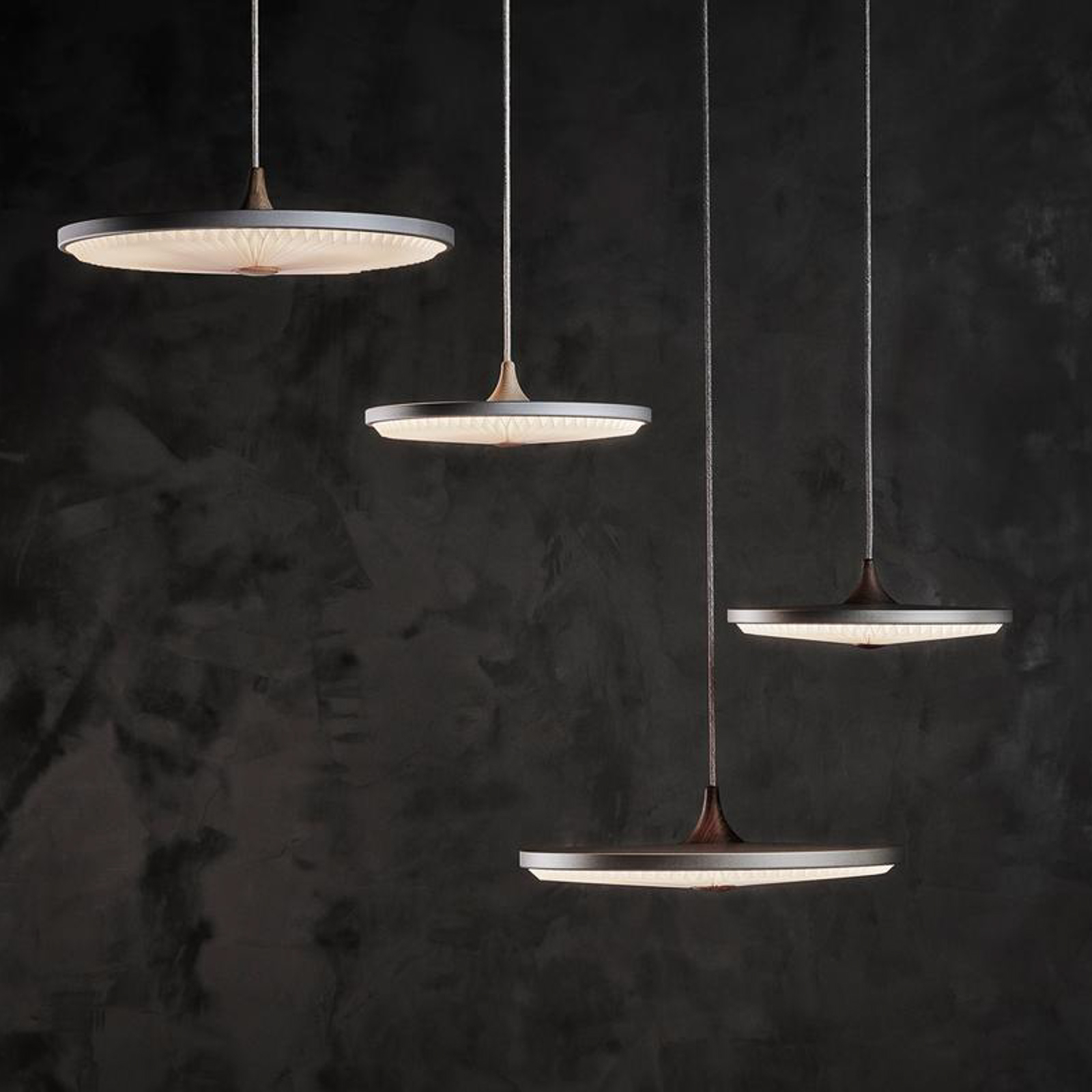 LE KLINT Soleil LED-Pendelleuchte Casambi