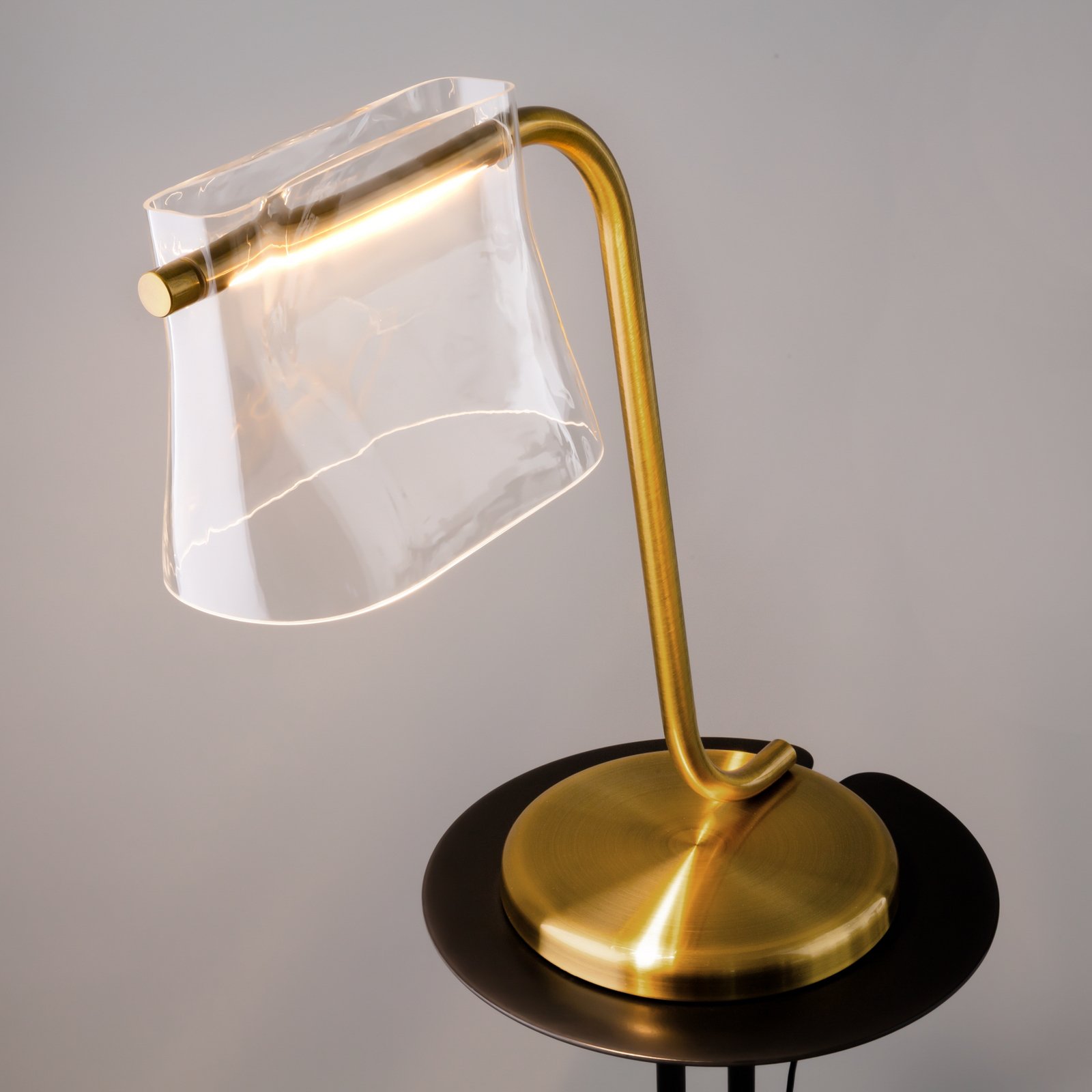 Maytoni Lampa stołowa LED Cabaret, mosiądz/przezroczysta, wysokość 48,5 cm
