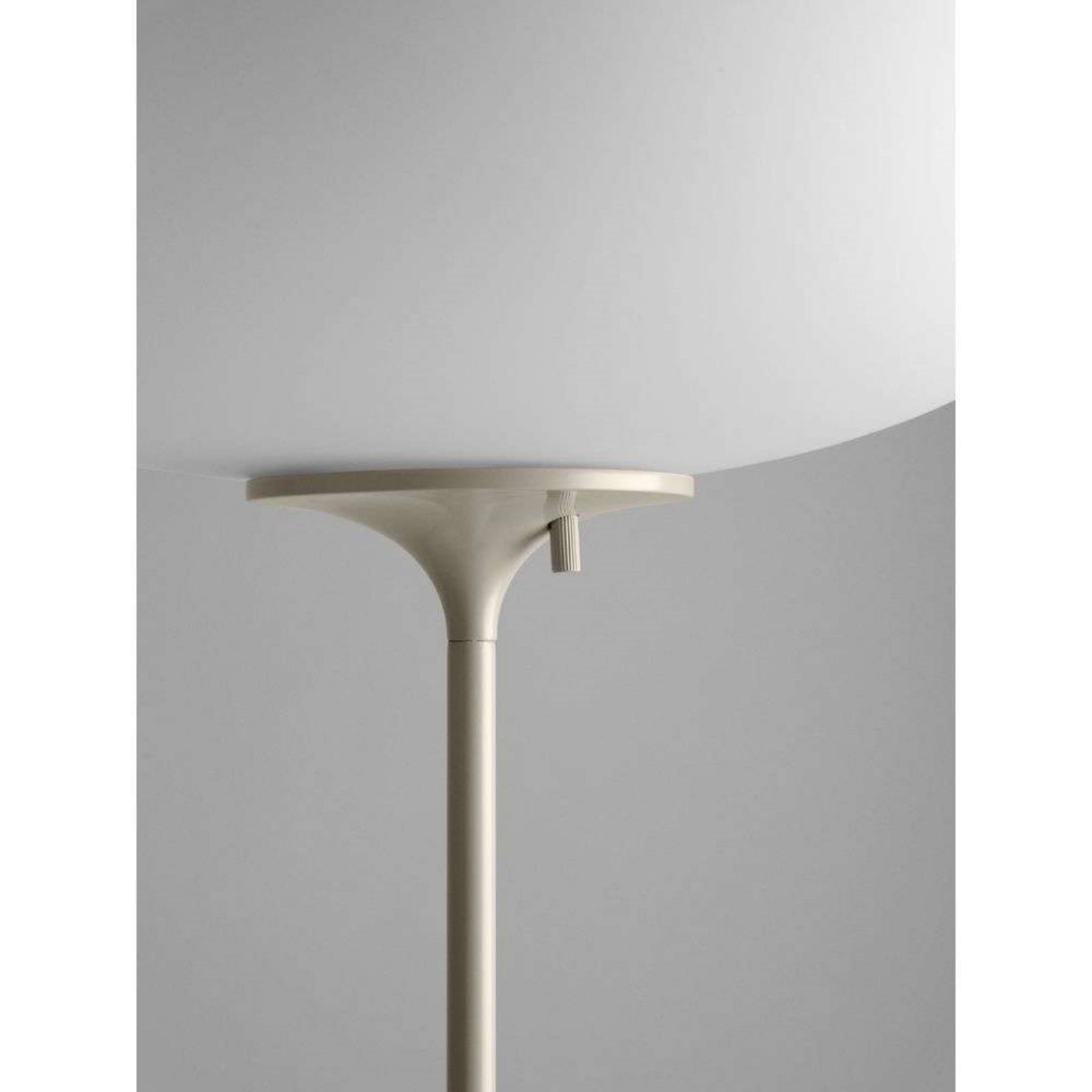 Stemlite Gulvlampe H110 Dimmable Pebble Grey GUBI - Stue - Metal