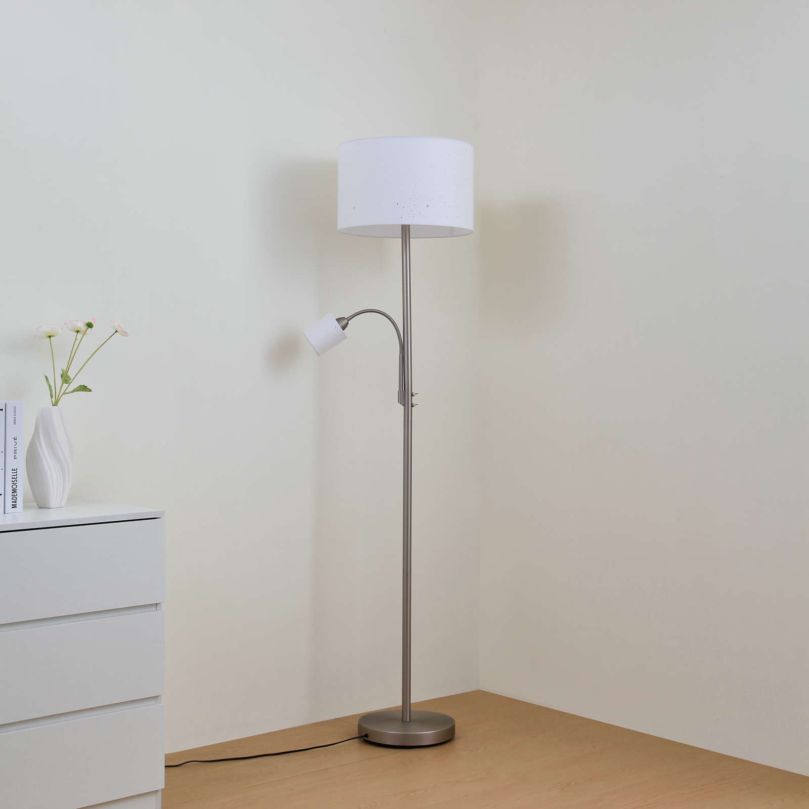 Jaileen vloerlamp, 170 cm, wit, textiel, leeslampje - Lindby