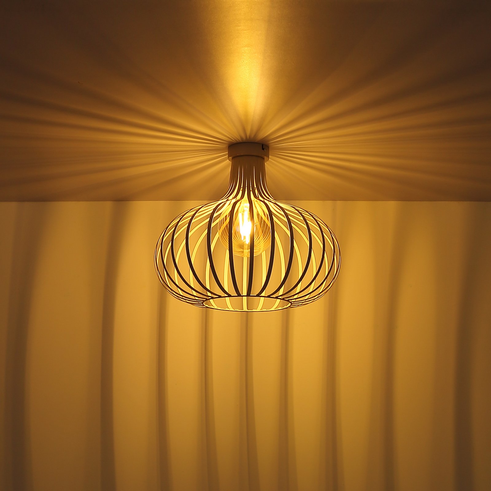 Pakabinamas šviestuvas Mateo, kreminės/smėlio spalvos, metalas, Ø 40 cm Pakabinamas šviestuvas Mateo, kreminės/smėlio spalvos, metalas, Ø 40 cm