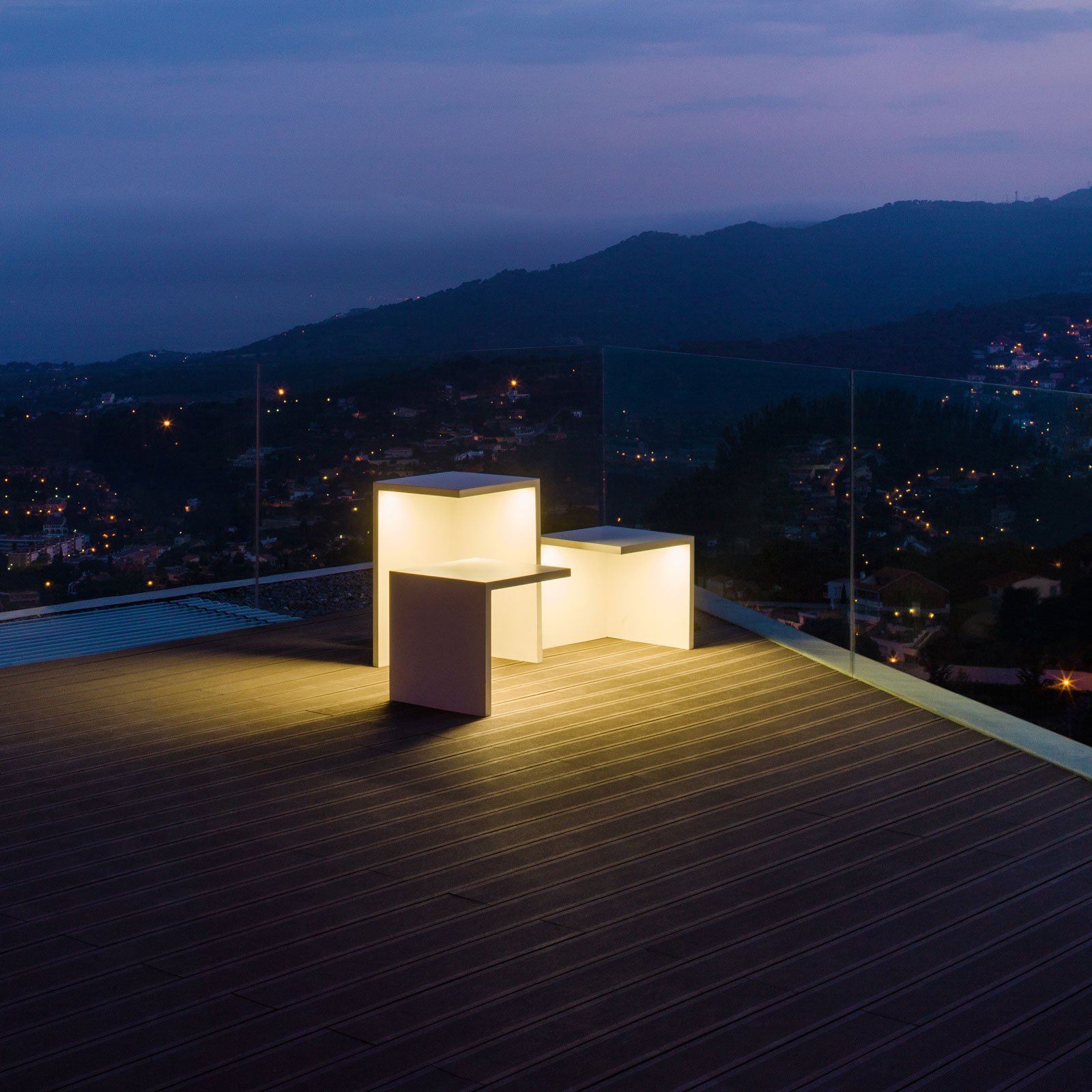 Vibia Empty 4125/4130 outdoor light made of concrete