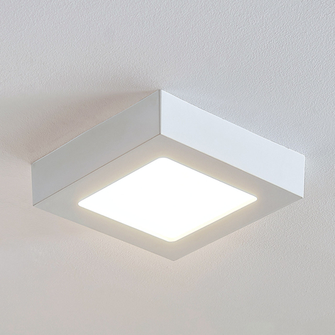LED-taklampe Marlo, hvit, 3 000 K kantet 18,1 cm