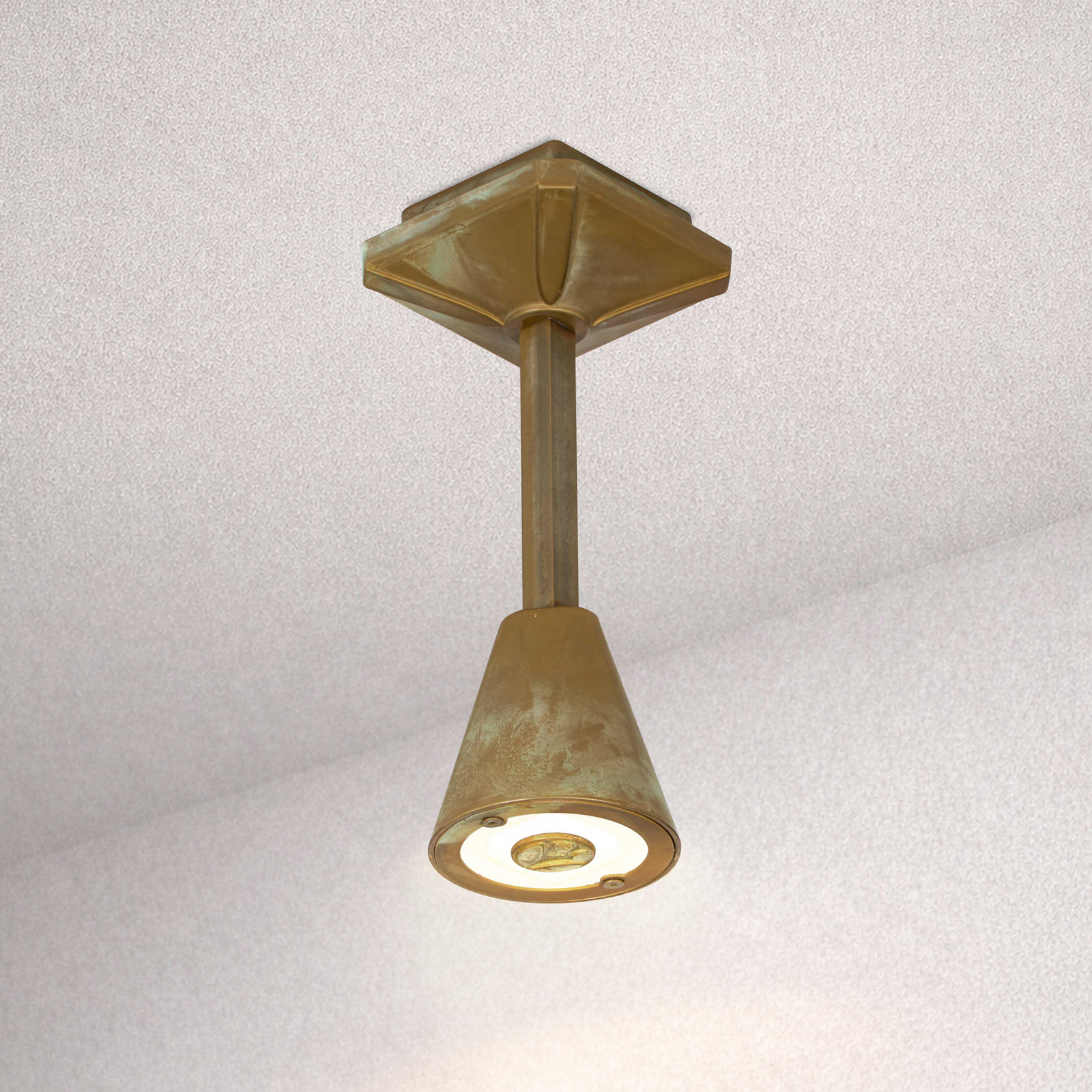 Silva Disk LED kültéri mennyezeti világítás, magasság 26 cm, antik réz Silva Disk LED kültéri mennyezeti világítás, magasság 26 cm, antik réz